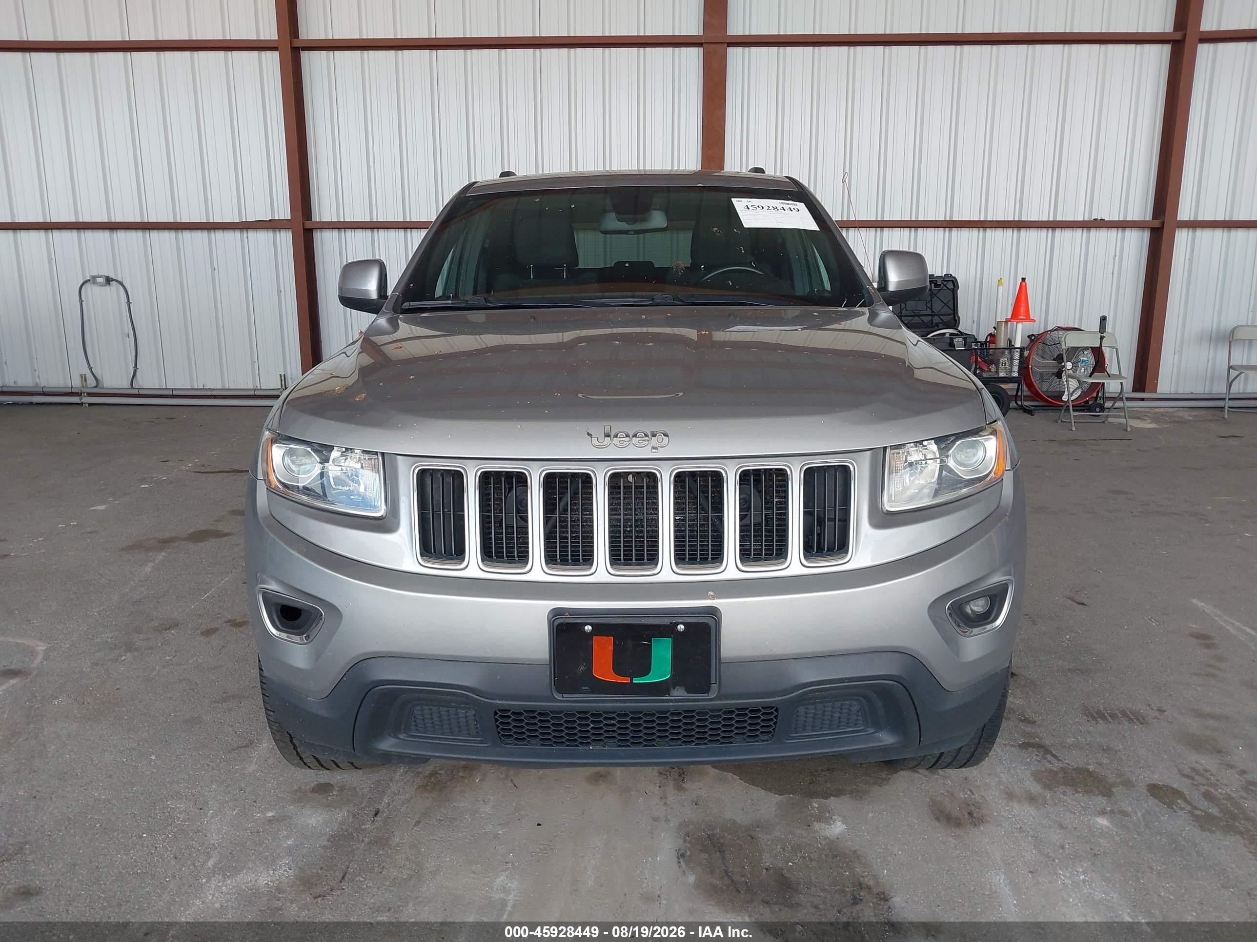 2015 Jeep Grand Cherokee Laredo Gray vin: 1C4RJFAG2FC892925