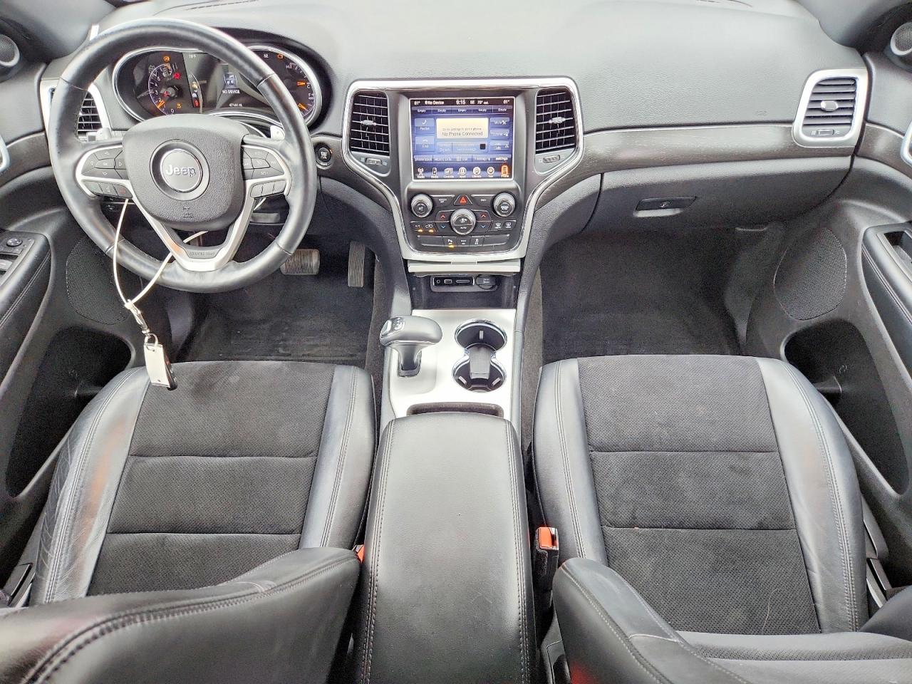 2015 Jeep Grand Cherokee Laredo Красный vin: 1C4RJFAG2FC919072