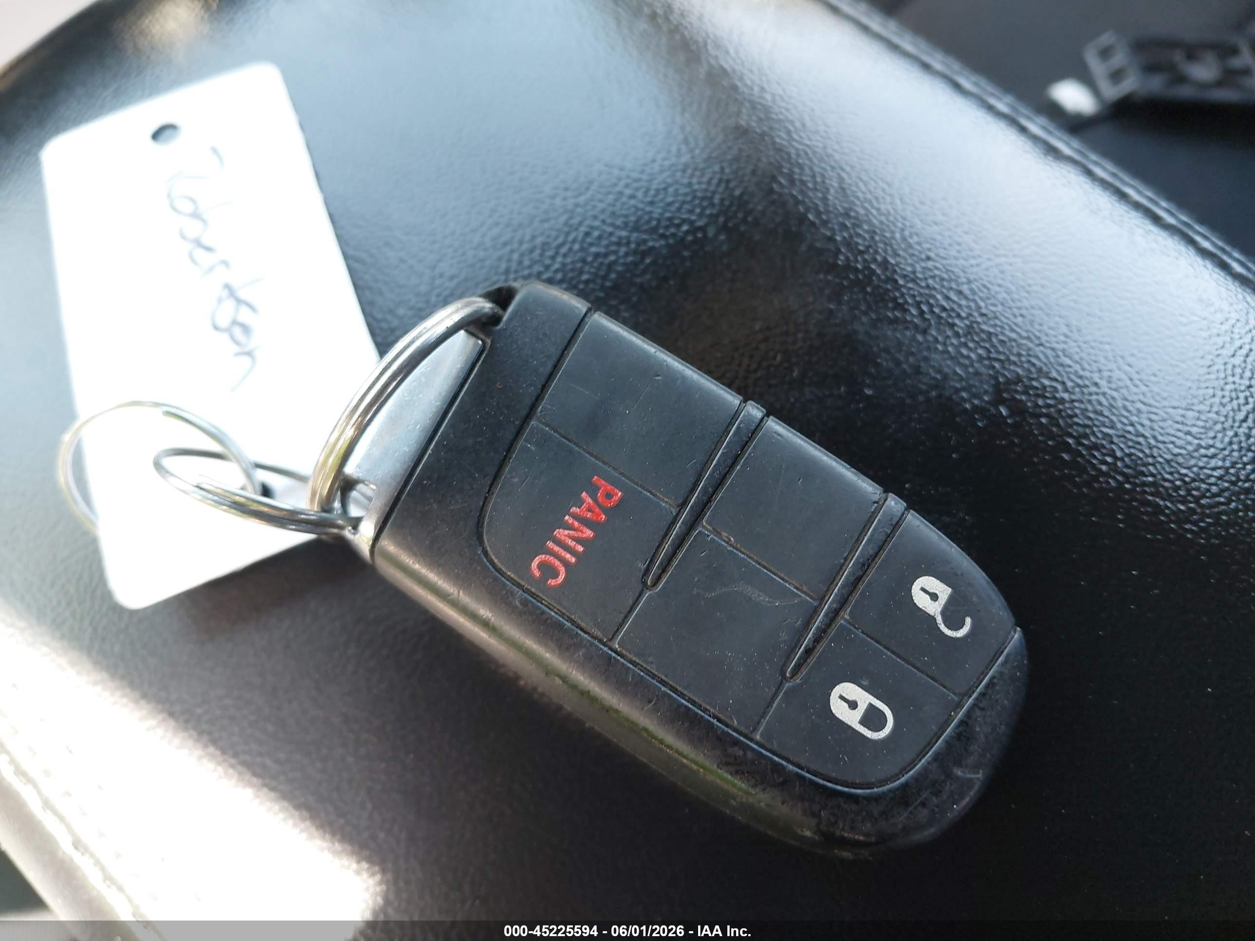 2015 Jeep Grand Cherokee Laredo Серебряный vin: 1C4RJFAG2FC940973