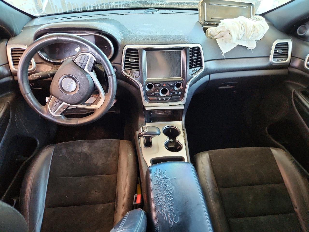 2015 Jeep Grand Cherokee Laredo Silver vin: 1C4RJFAG2FC941945