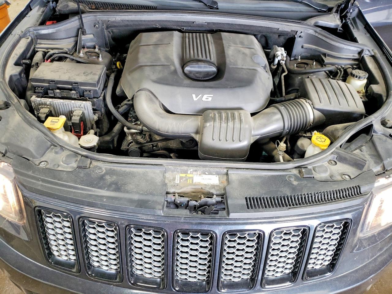 2015 Jeep Grand Cherokee Laredo Угольный vin: 1C4RJFAG2FC948510