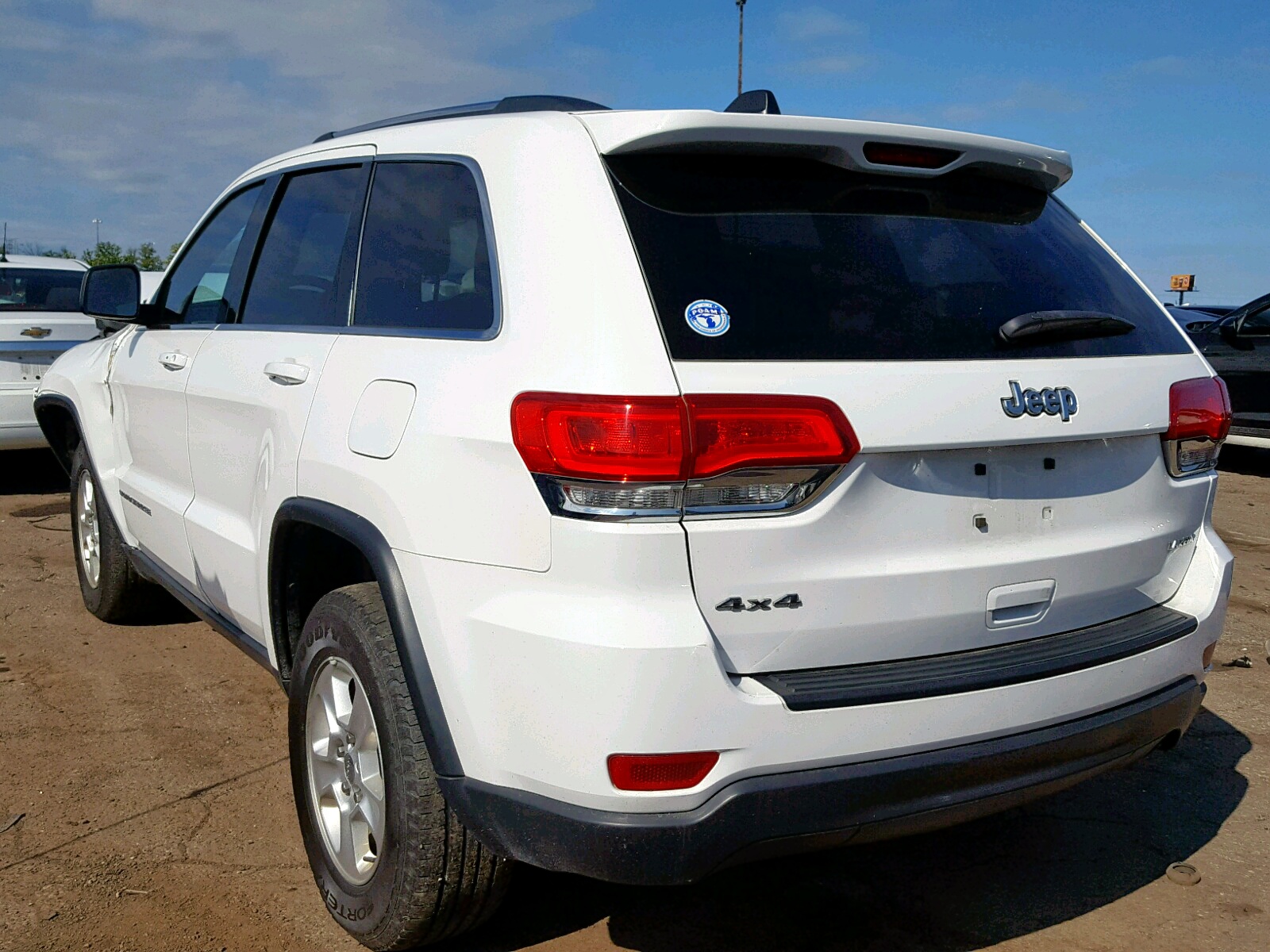 2016 Jeep Grand Cherokee Laredo White vin: 1C4RJFAG2GC327222