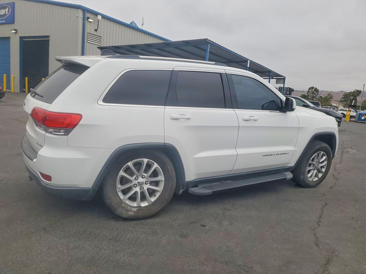 2016 Jeep Grand Cherokee Laredo White vin: 1C4RJFAG2GC406342