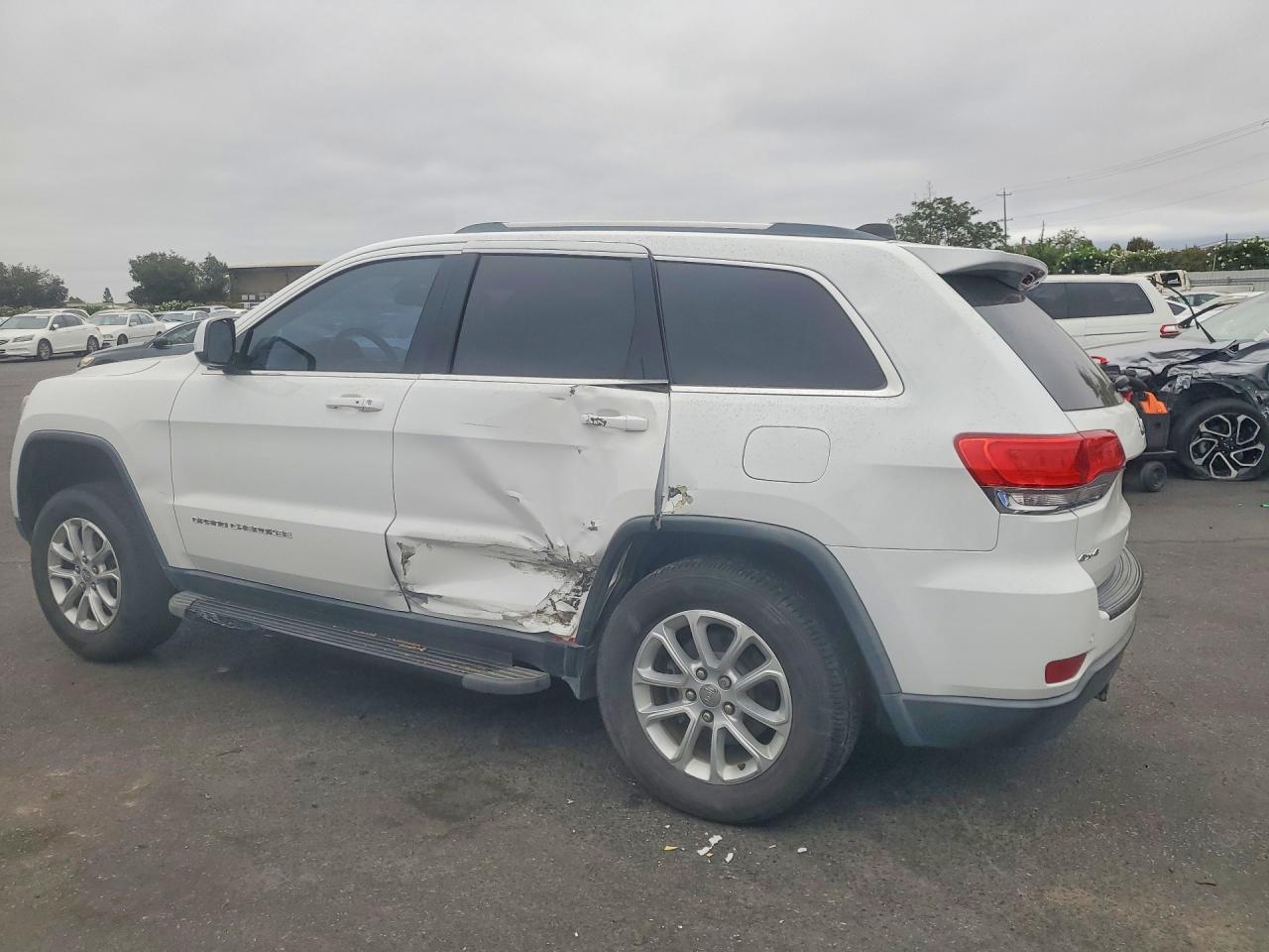 2016 Jeep Grand Cherokee Laredo White vin: 1C4RJFAG2GC406342