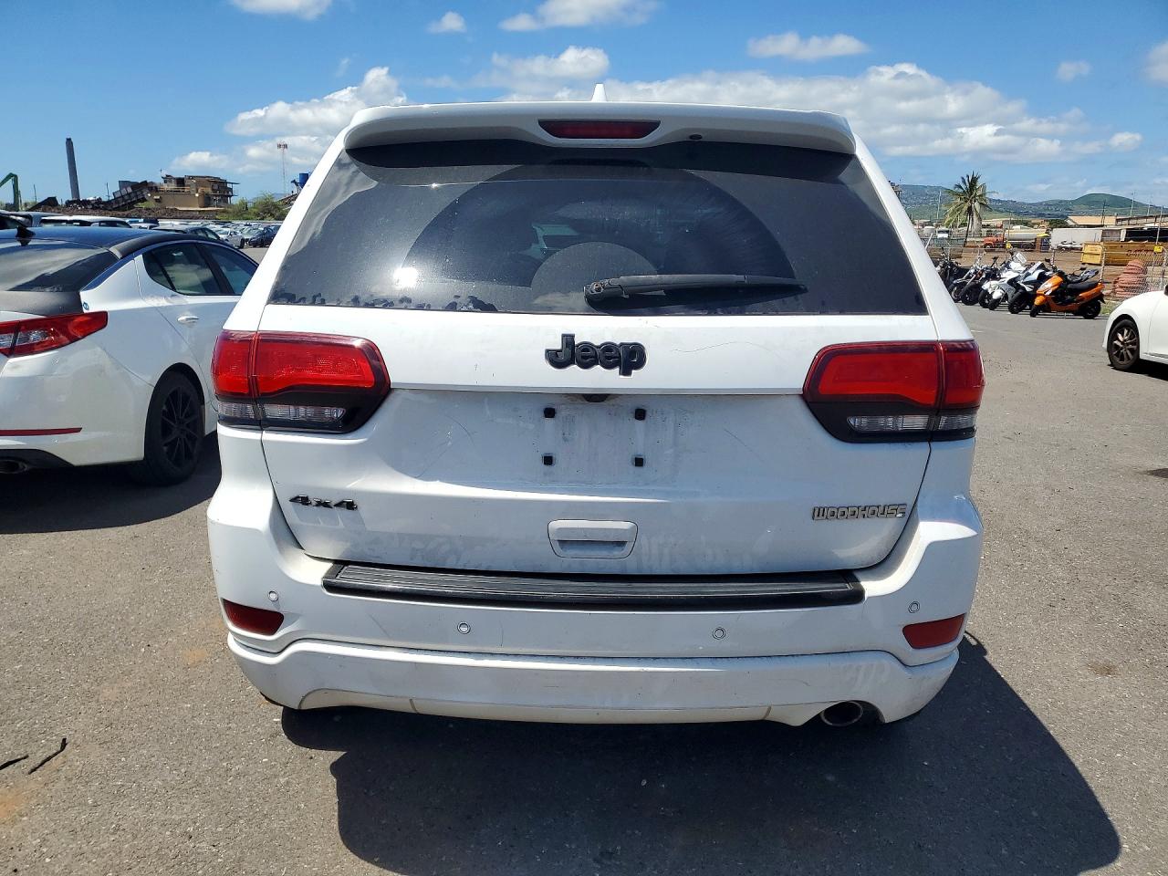 2017 Jeep Grand Cherokee Laredo White vin: 1C4RJFAG2HC771895