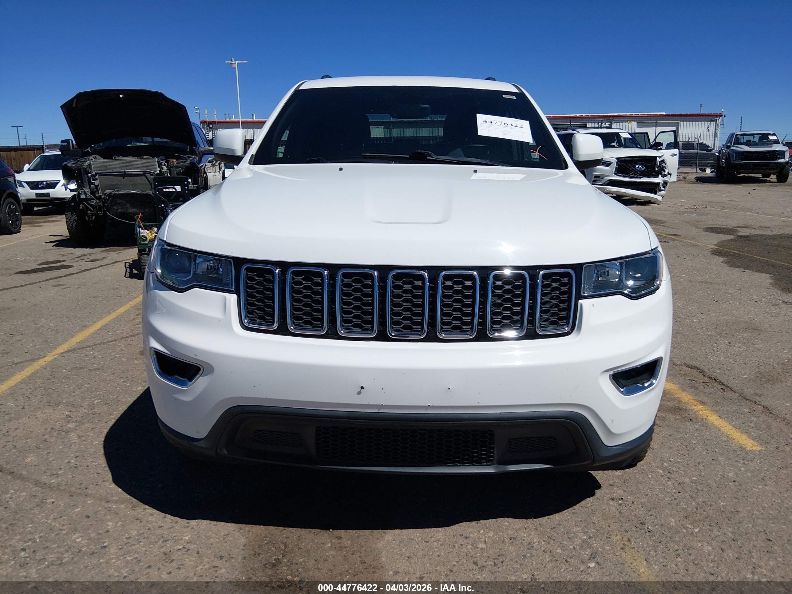 2017 Jeep Grand Cherokee Laredo 4x4 White vin: 1C4RJFAG2HC782377