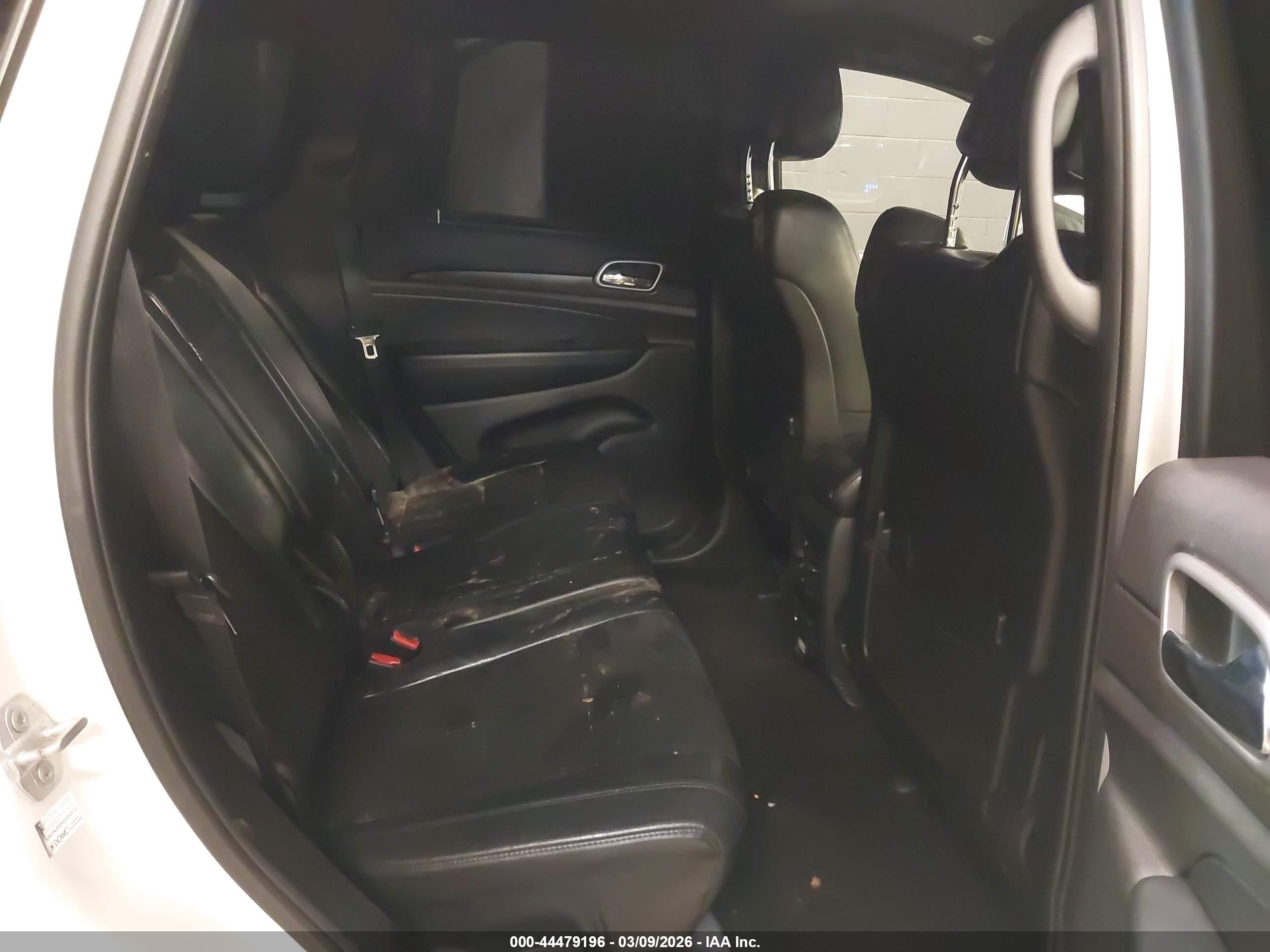2018 Jeep Grand Cherokee Altitude 4x4 White vin: 1C4RJFAG2JC211199