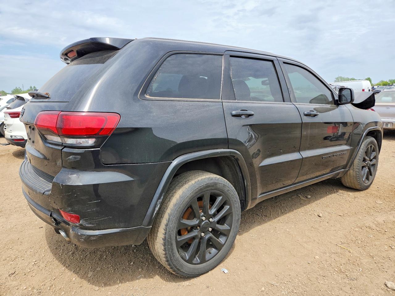 2018 Jeep Grand Cherokee Laredo Black vin: 1C4RJFAG2JC500373