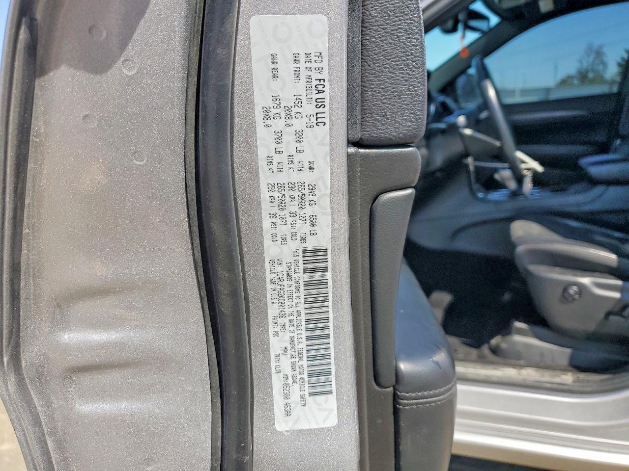 2019 Jeep Grand Cherokee Laredo Silver vin: 1C4RJFAG2KC801436