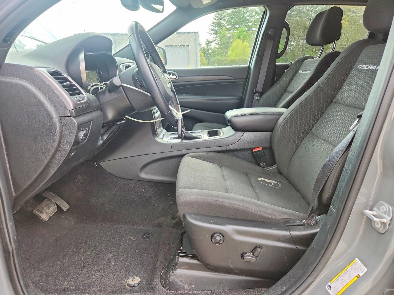 2021 Jeep Grand Cherokee Laredo Gray vin: 1C4RJFAG2MC855161