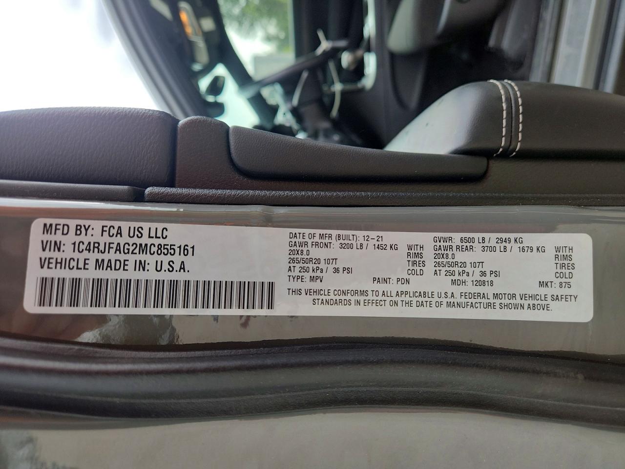 2021 Jeep Grand Cherokee Laredo Gray vin: 1C4RJFAG2MC855161