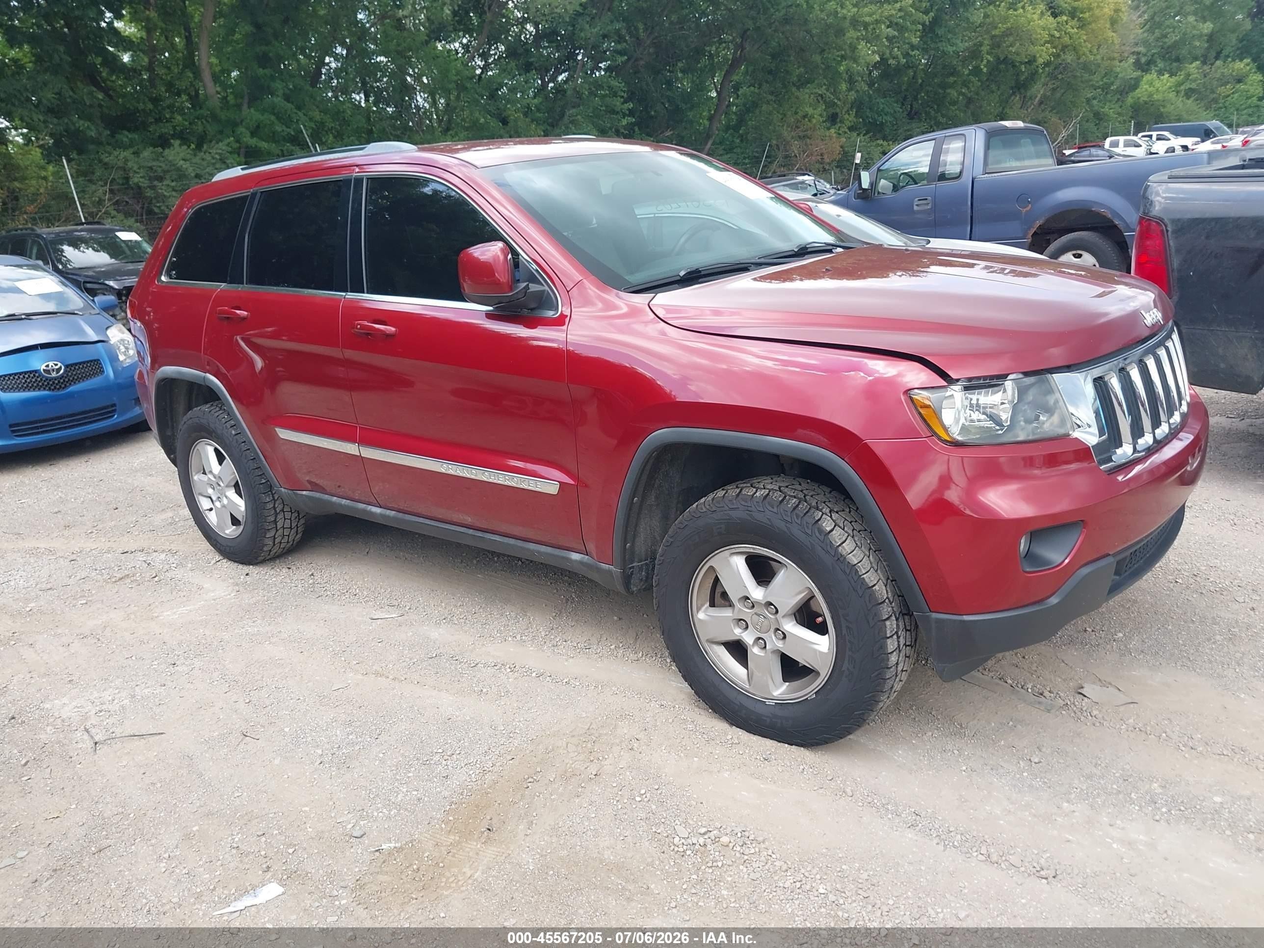 2012 Jeep Grand Cherokee Laredo Red vin: 1C4RJFAG3CC161478