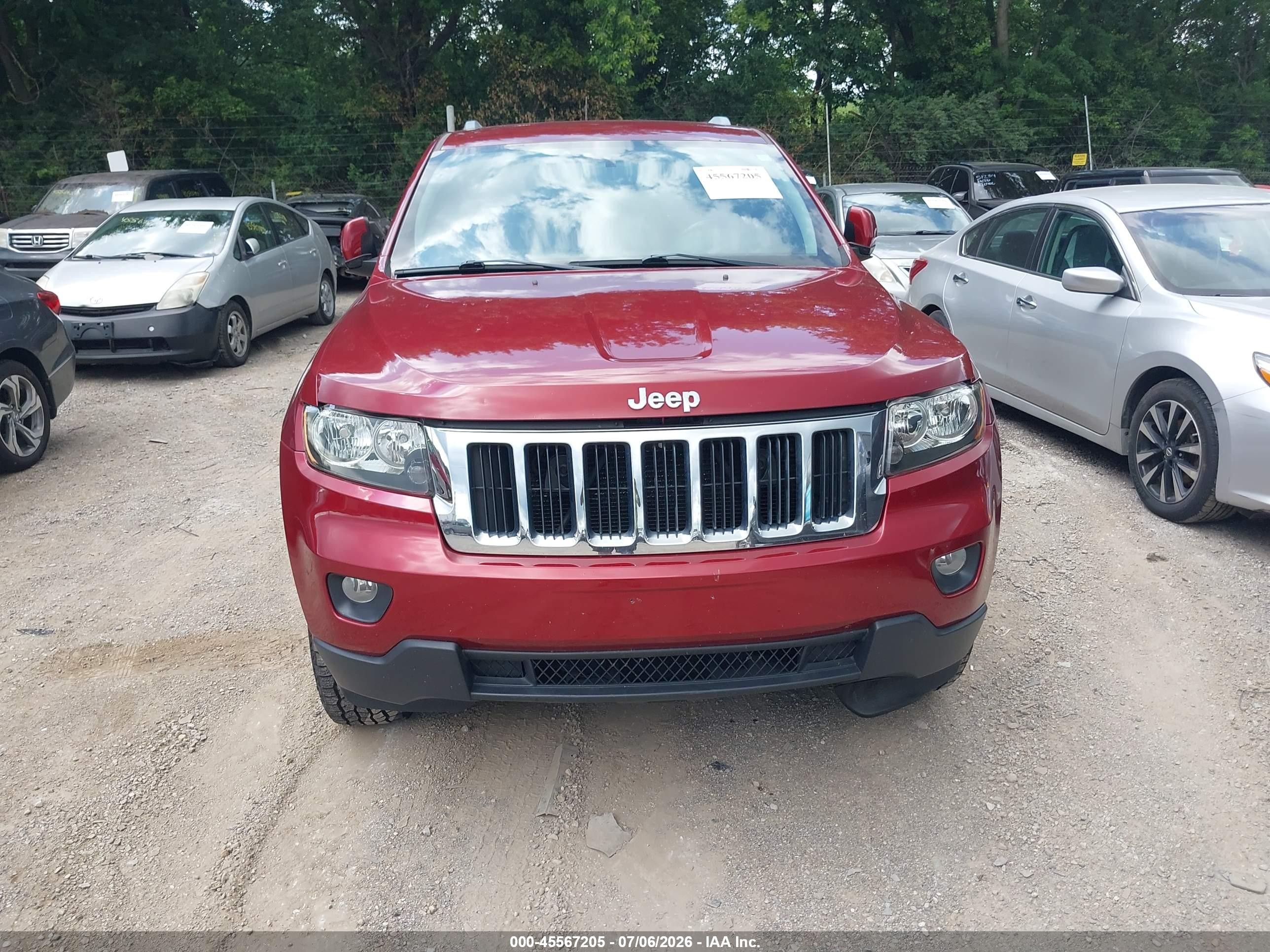 2012 Jeep Grand Cherokee Laredo Red vin: 1C4RJFAG3CC161478