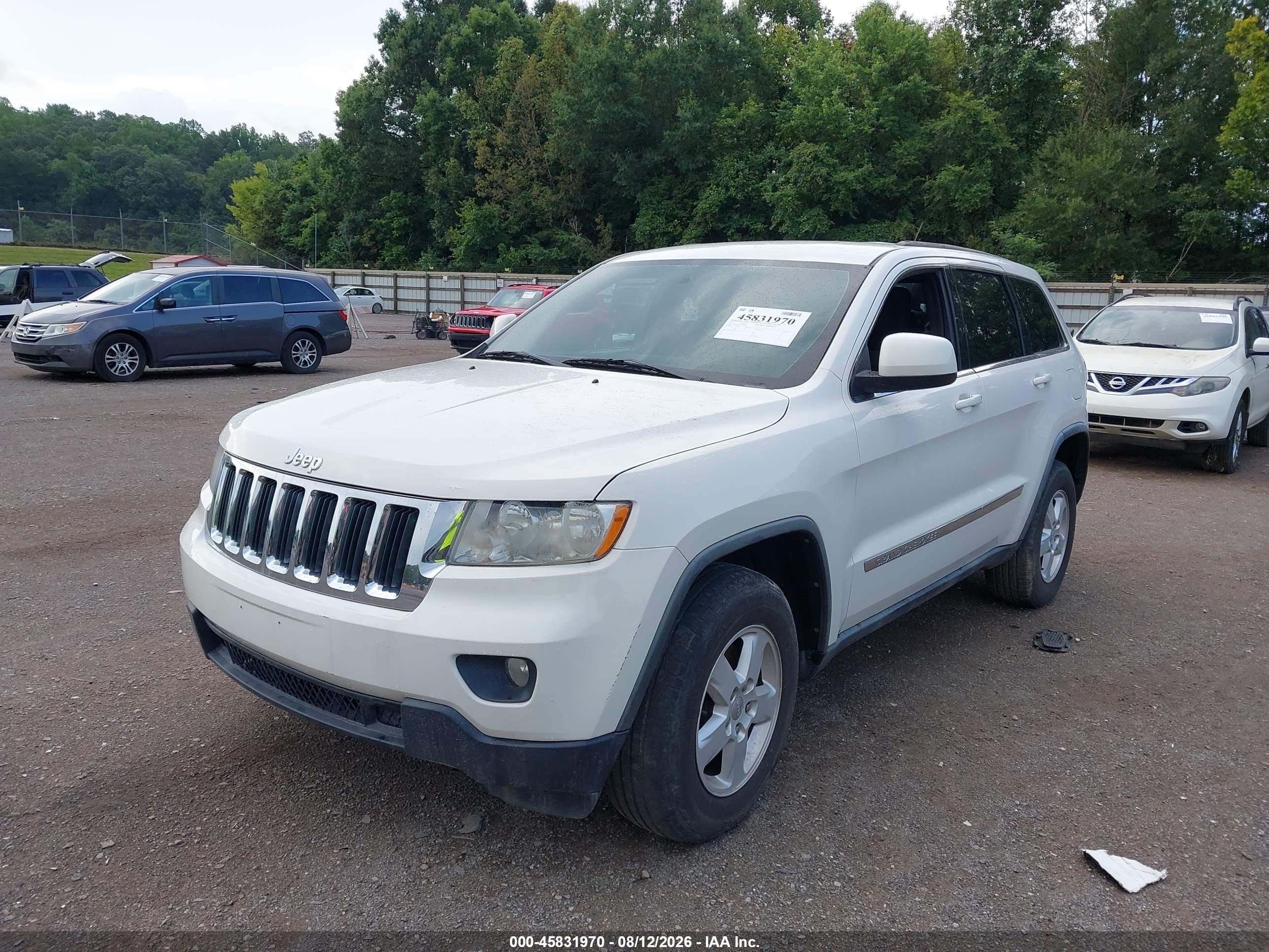 2012 Jeep Grand Cherokee Laredo White vin: 1C4RJFAG3CC175929