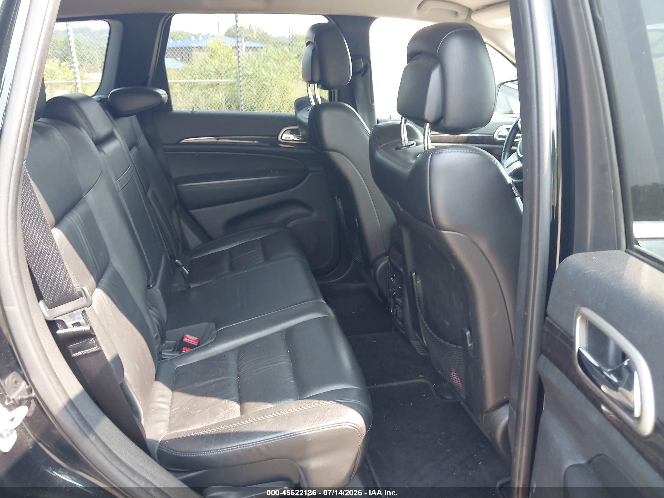 2012 Jeep Grand Cherokee Laredo Black vin: 1C4RJFAG3CC233120