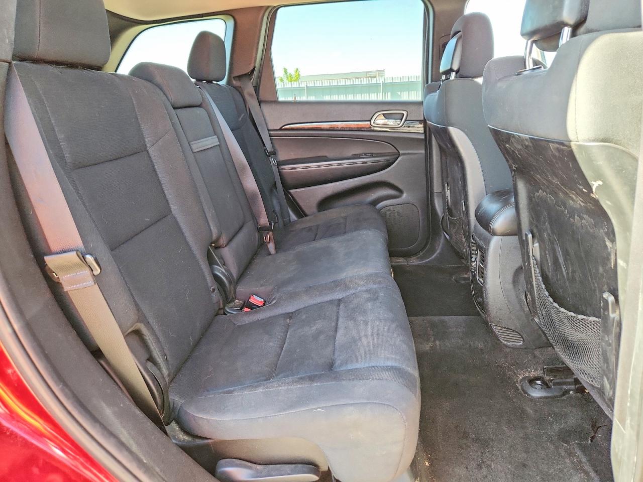 2012 Jeep Grand Cherokee Laredo Красный vin: 1C4RJFAG3CC263489