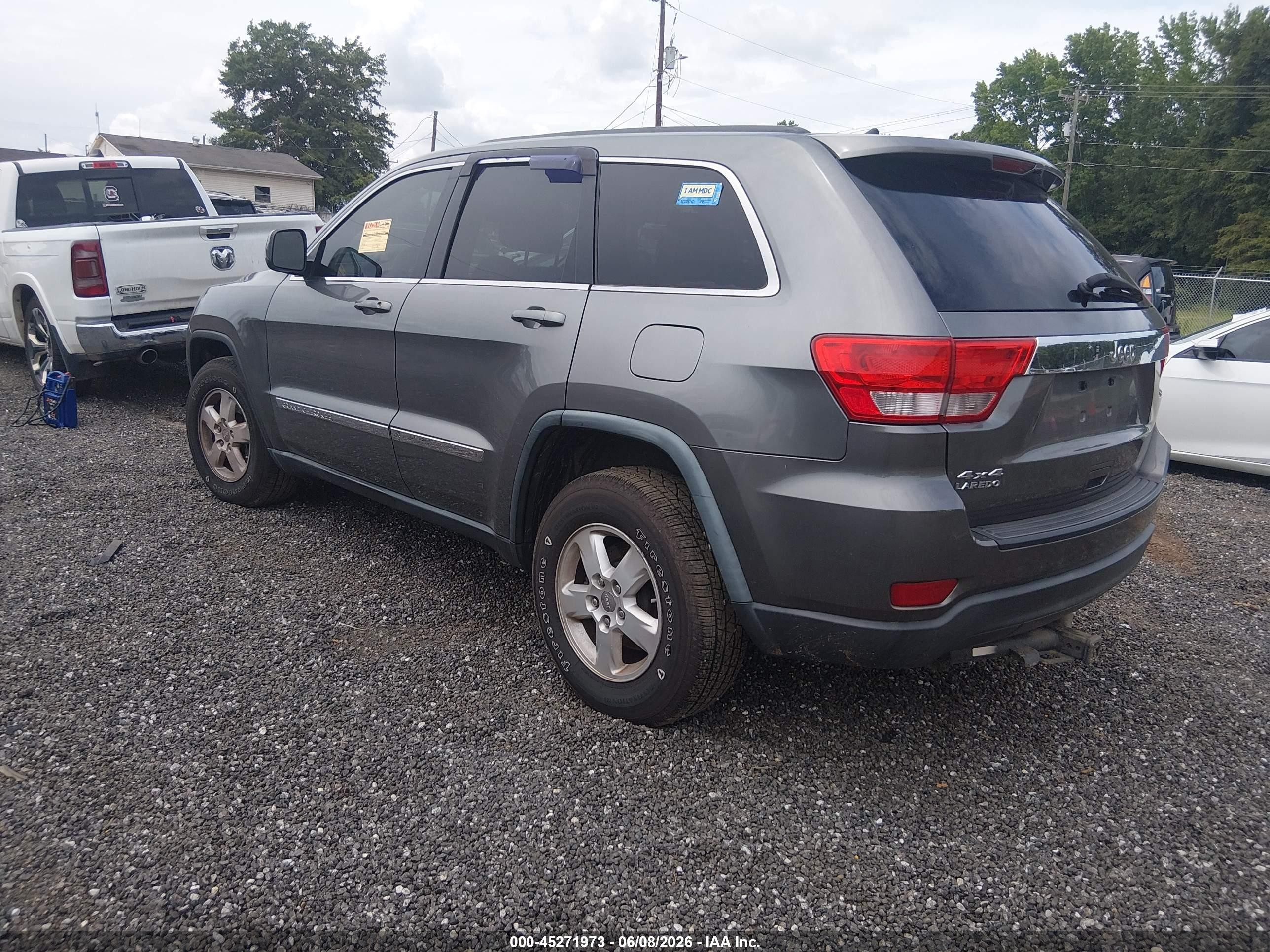 2012 Jeep Grand Cherokee Laredo Gray vin: 1C4RJFAG3CC267493