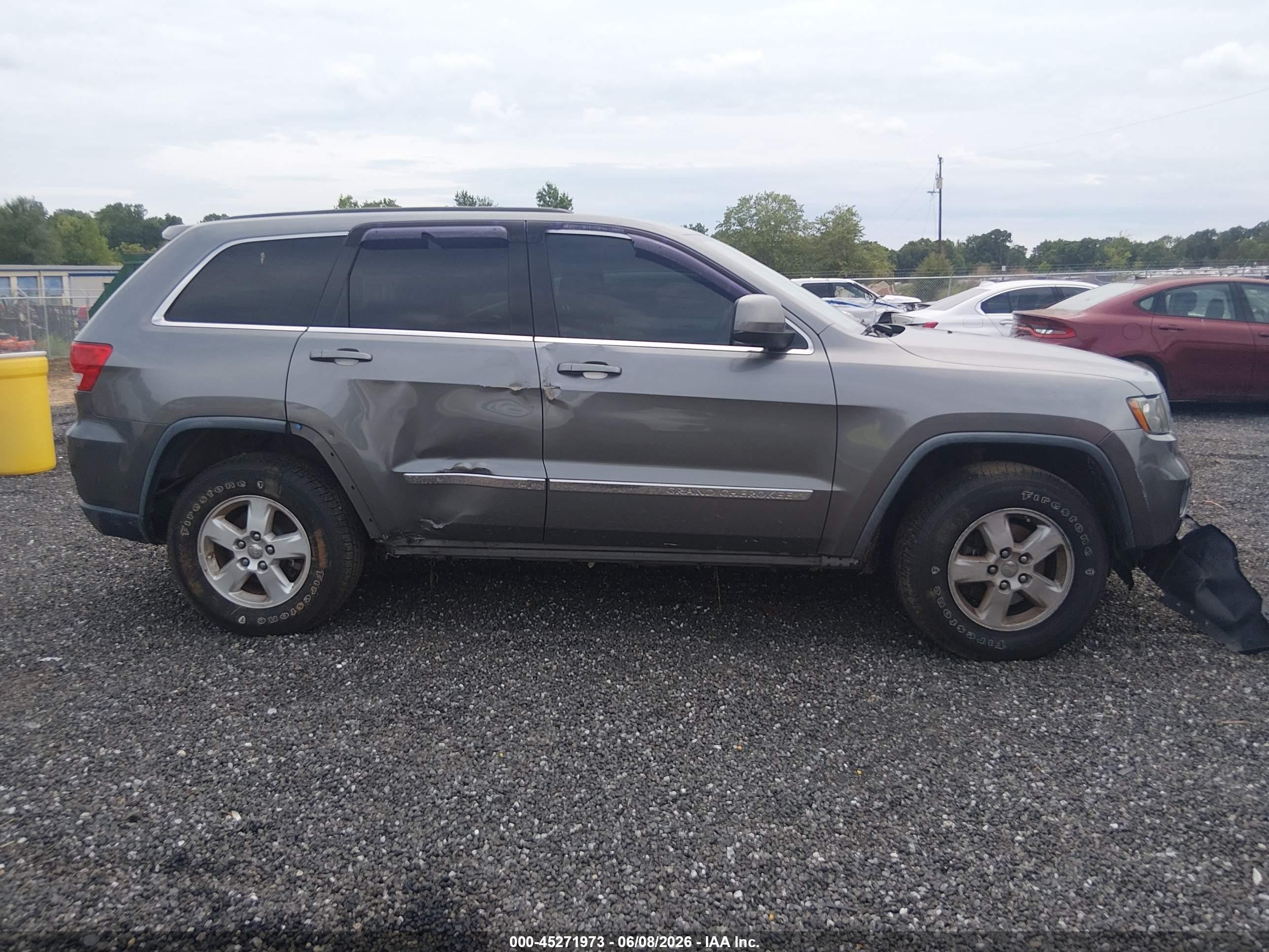 2012 Jeep Grand Cherokee Laredo Gray vin: 1C4RJFAG3CC267493