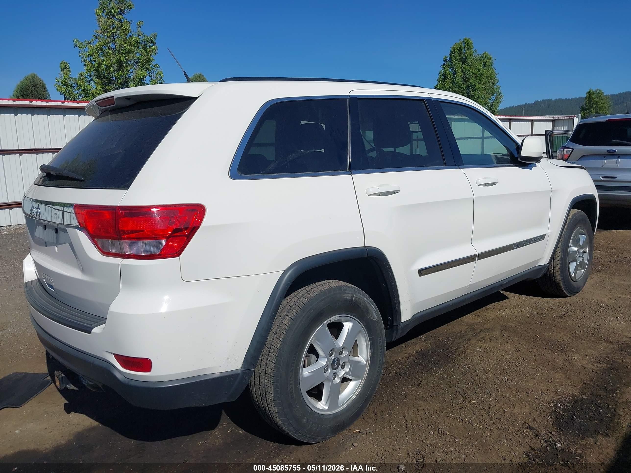 2012 Jeep Grand Cherokee Laredo White vin: 1C4RJFAG3CC268708