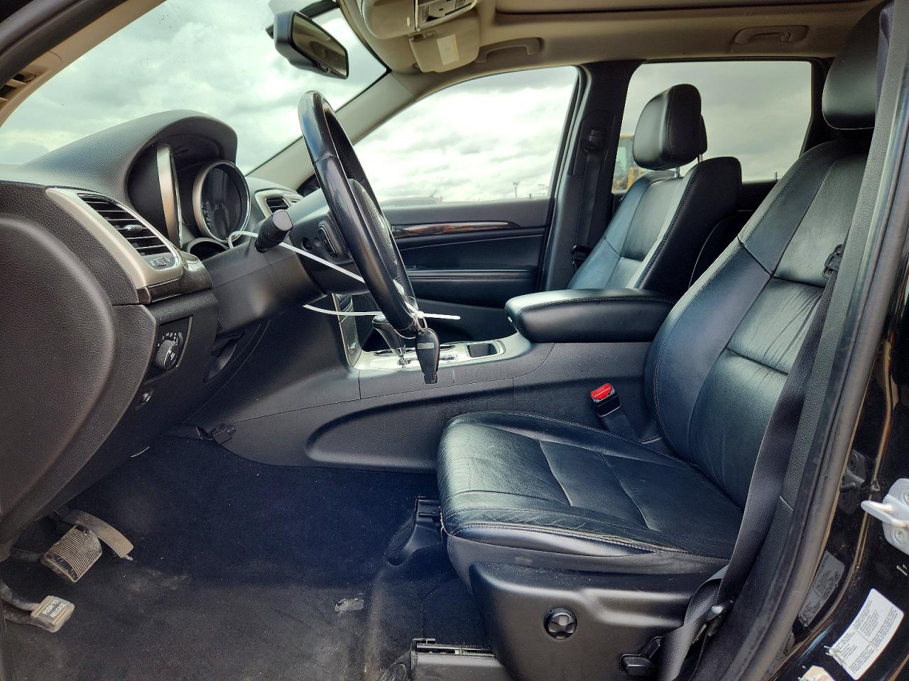 2012 Jeep Grand Cherokee Laredo Black vin: 1C4RJFAG3CC315221