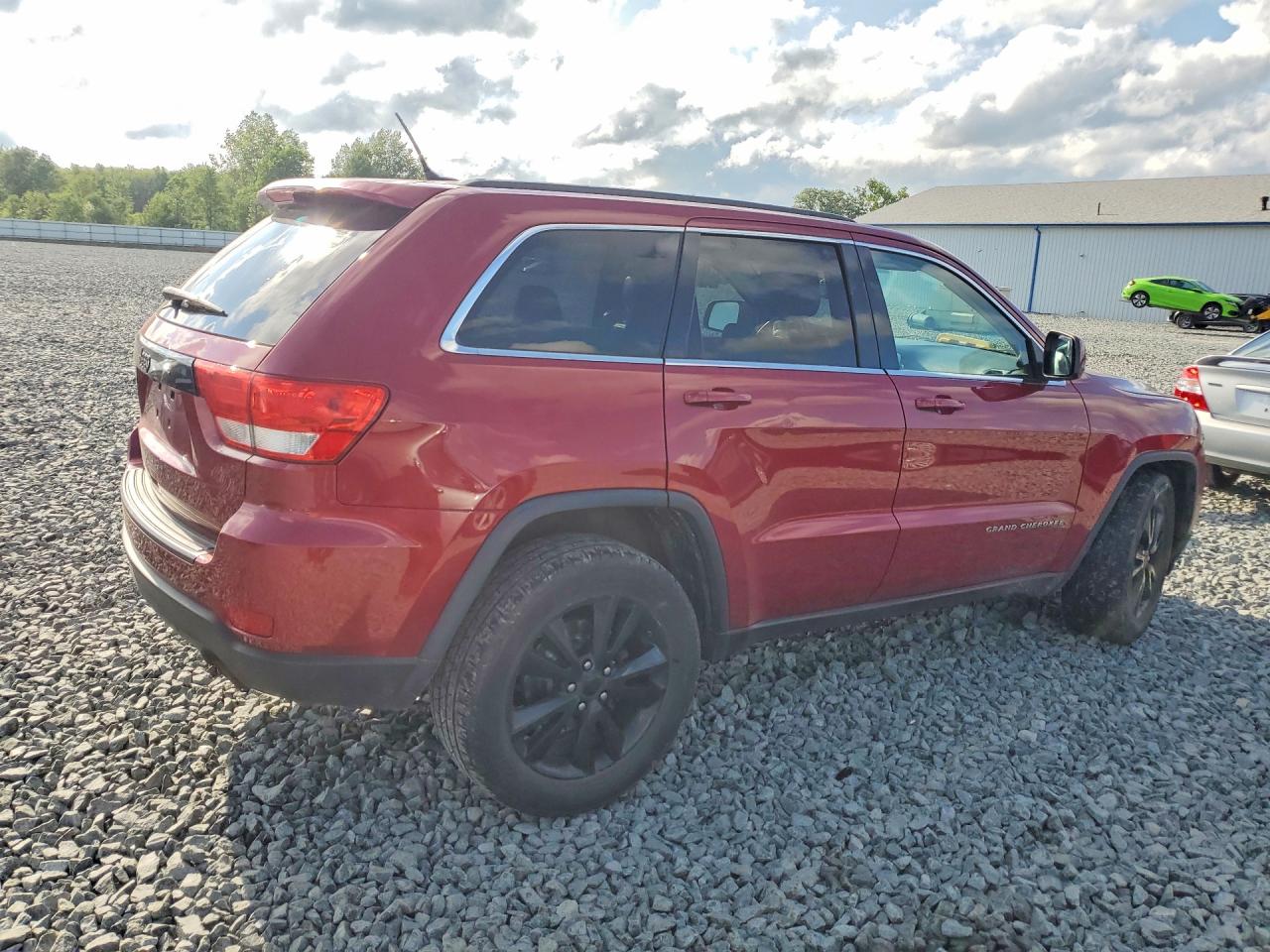 2012 Jeep Grand Cherokee Laredo Red vin: 1C4RJFAG3CC329149