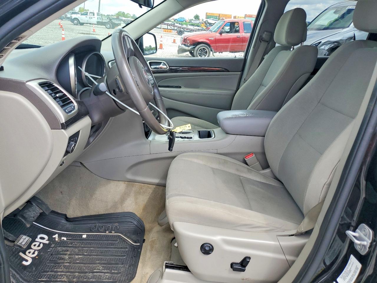 2013 Jeep Grand Cherokee Laredo Black vin: 1C4RJFAG3DC501570