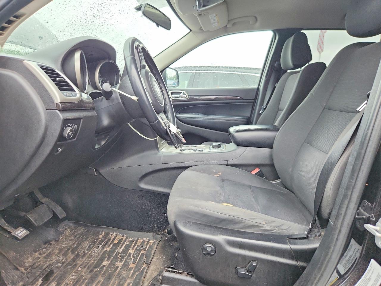 2013 Jeep Grand Cherokee Laredo Black vin: 1C4RJFAG3DC507403
