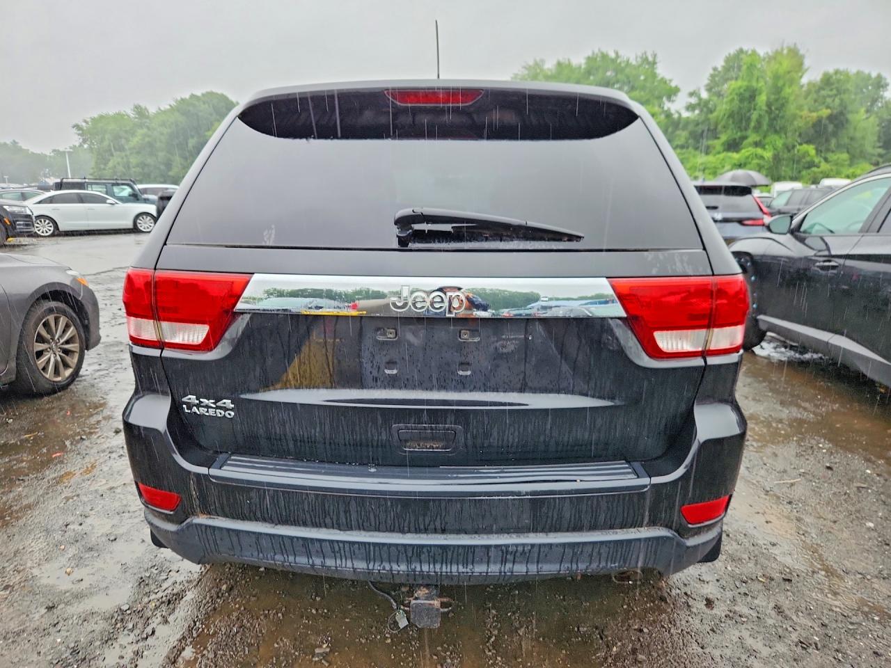2013 Jeep Grand Cherokee Laredo Black vin: 1C4RJFAG3DC507403