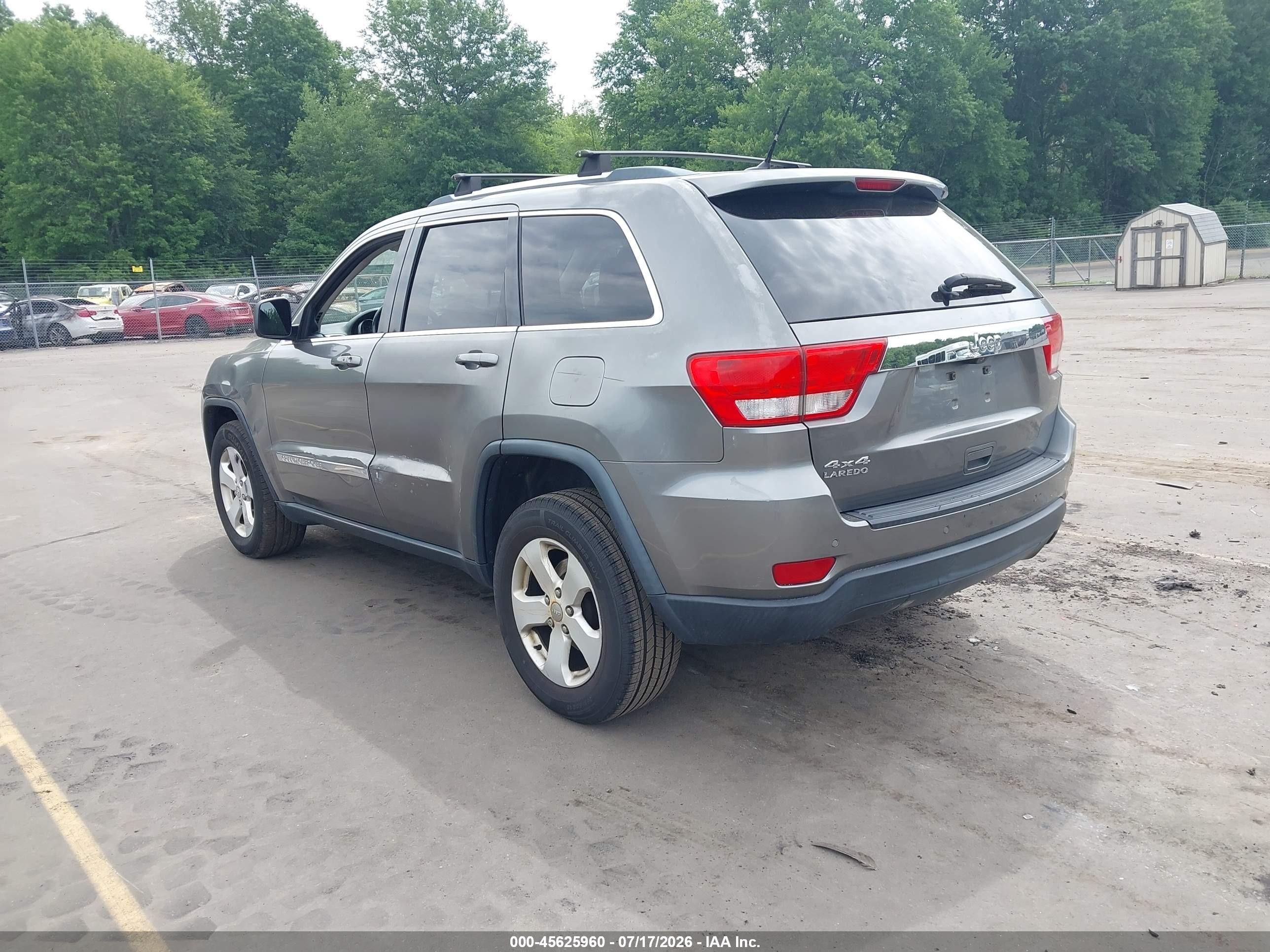 2013 Jeep Grand Cherokee Laredo Black vin: 1C4RJFAG3DC513878