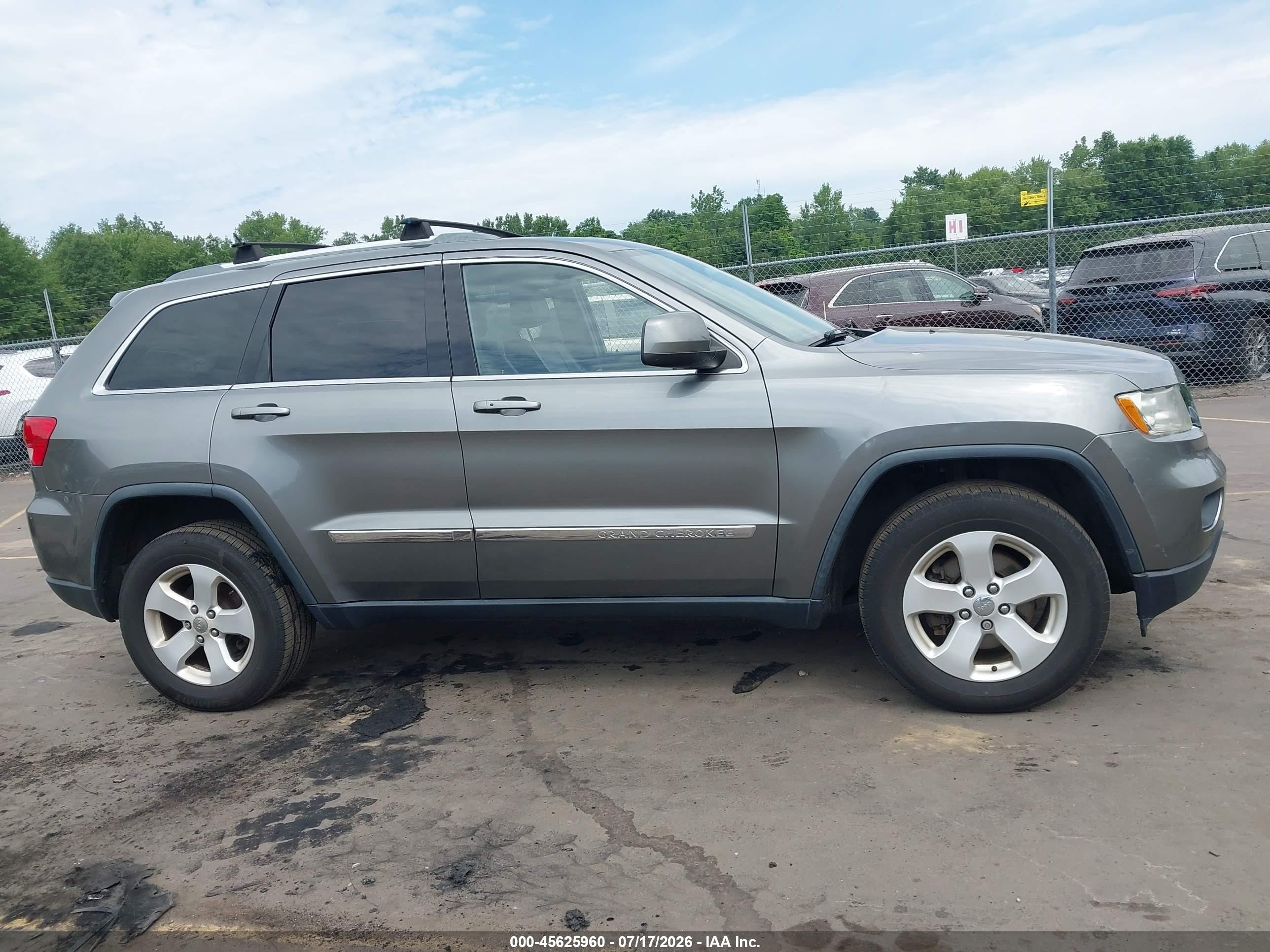 2013 Jeep Grand Cherokee Laredo Black vin: 1C4RJFAG3DC513878