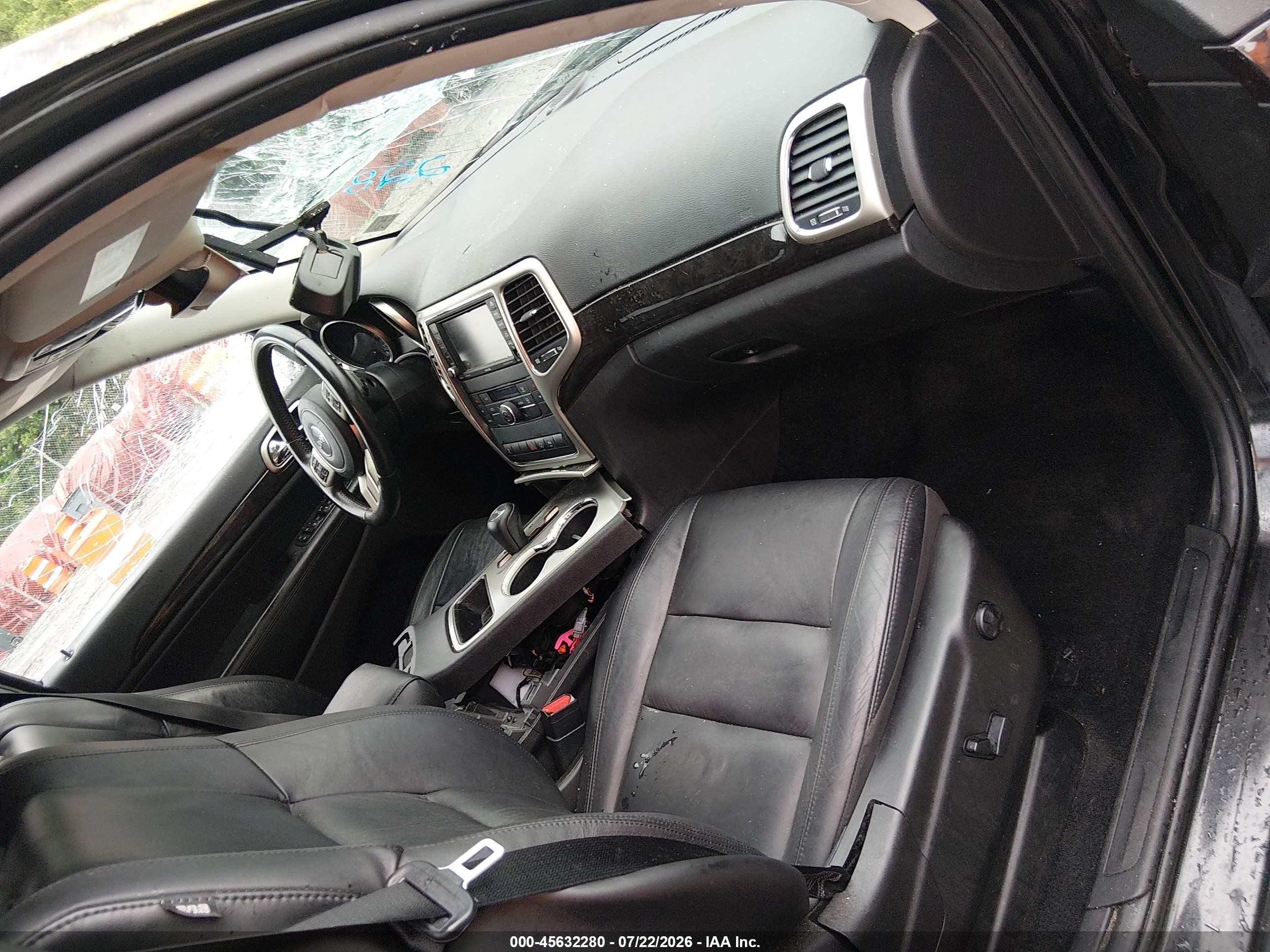 2013 Jeep Grand Cherokee Laredo Черный vin: 1C4RJFAG3DC631008