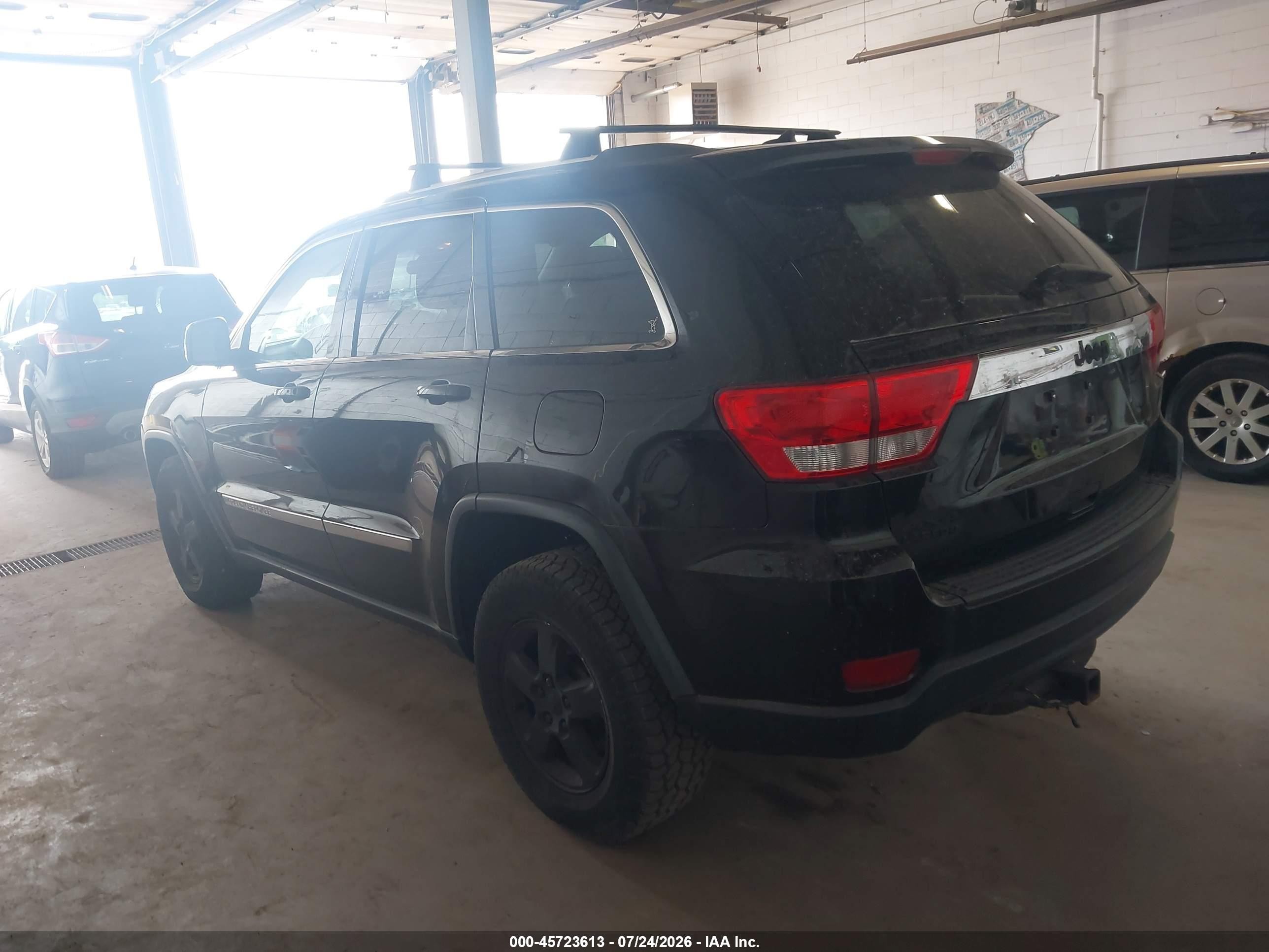 2013 Jeep Grand Cherokee Laredo Black vin: 1C4RJFAG3DC633275