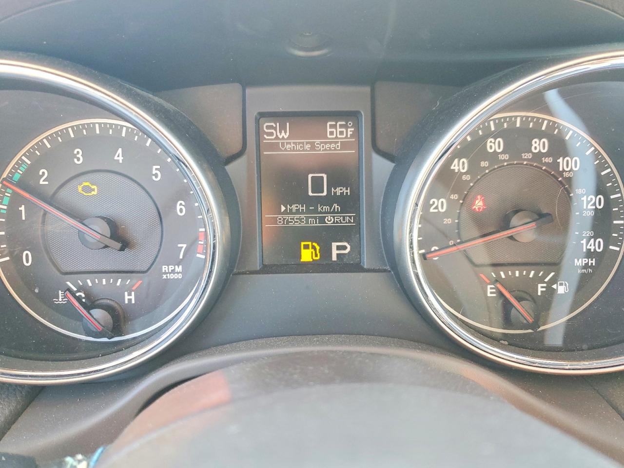 2013 Jeep Grand Cherokee Laredo Silver vin: 1C4RJFAG3DC644714