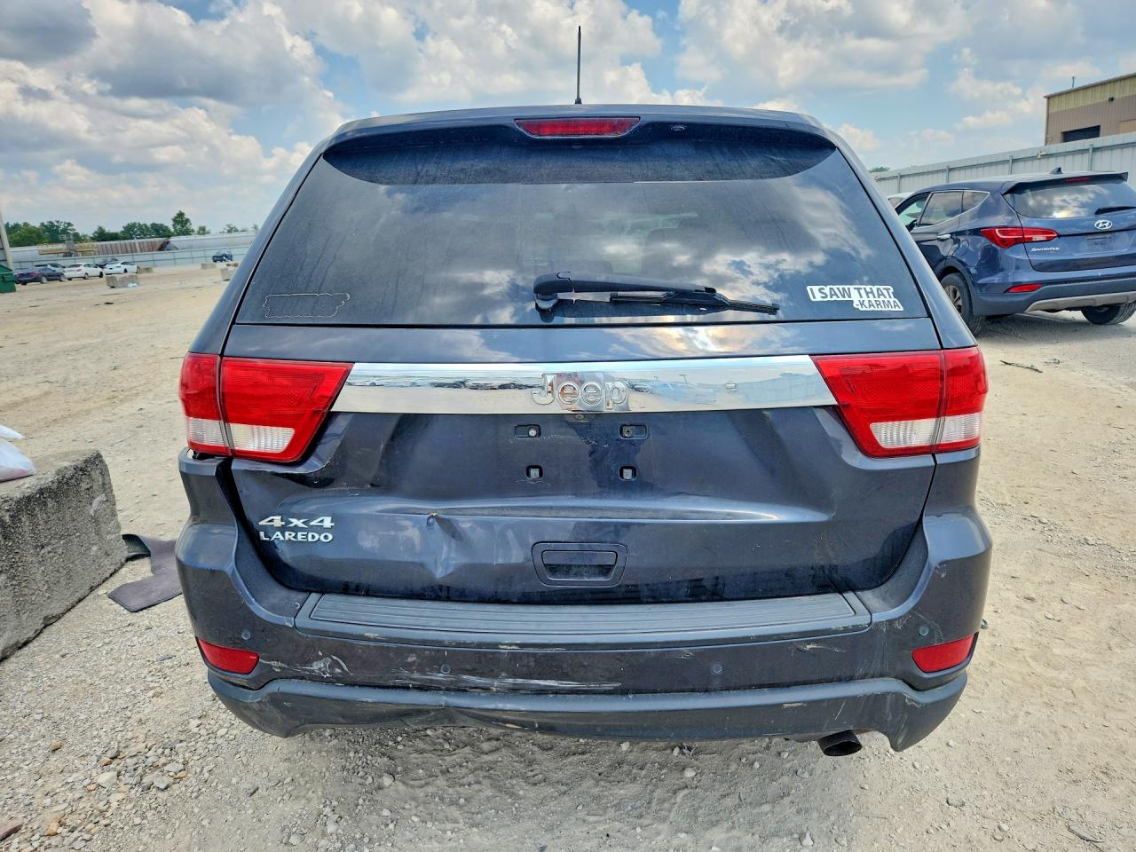 2013 Jeep Grand Cherokee Laredo Gray vin: 1C4RJFAG3DC650190