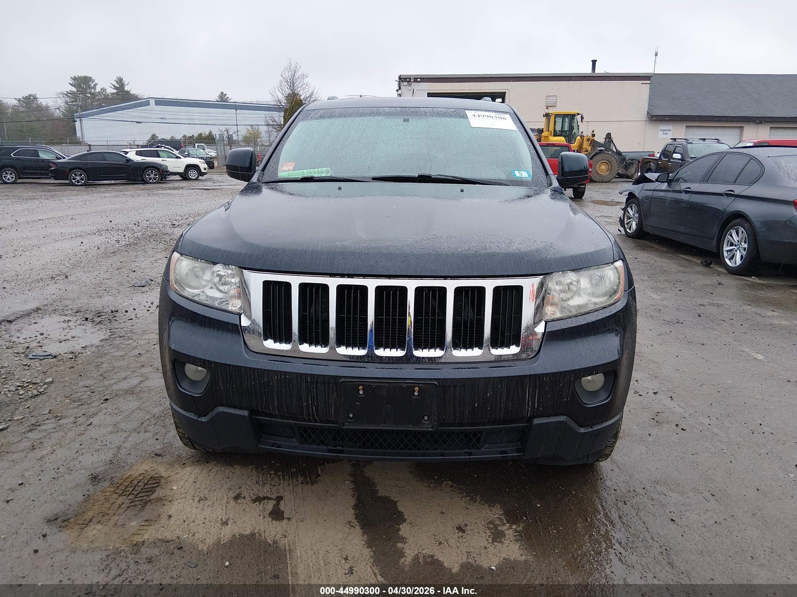 2013 Jeep Grand Cherokee Laredo Gray vin: 1C4RJFAG3DC655129