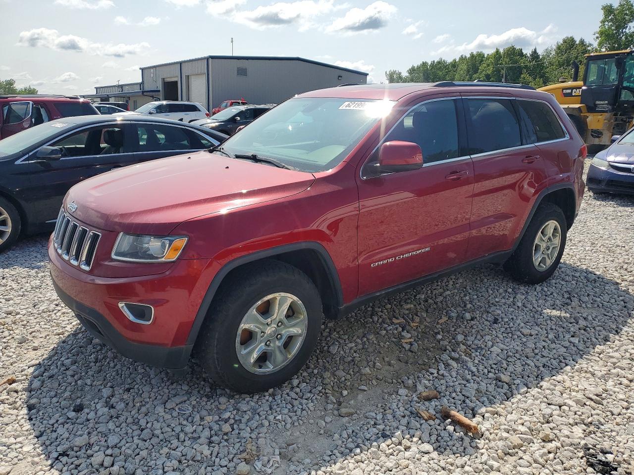 2014 Jeep Grand Cherokee Laredo Red vin: 1C4RJFAG3EC124417