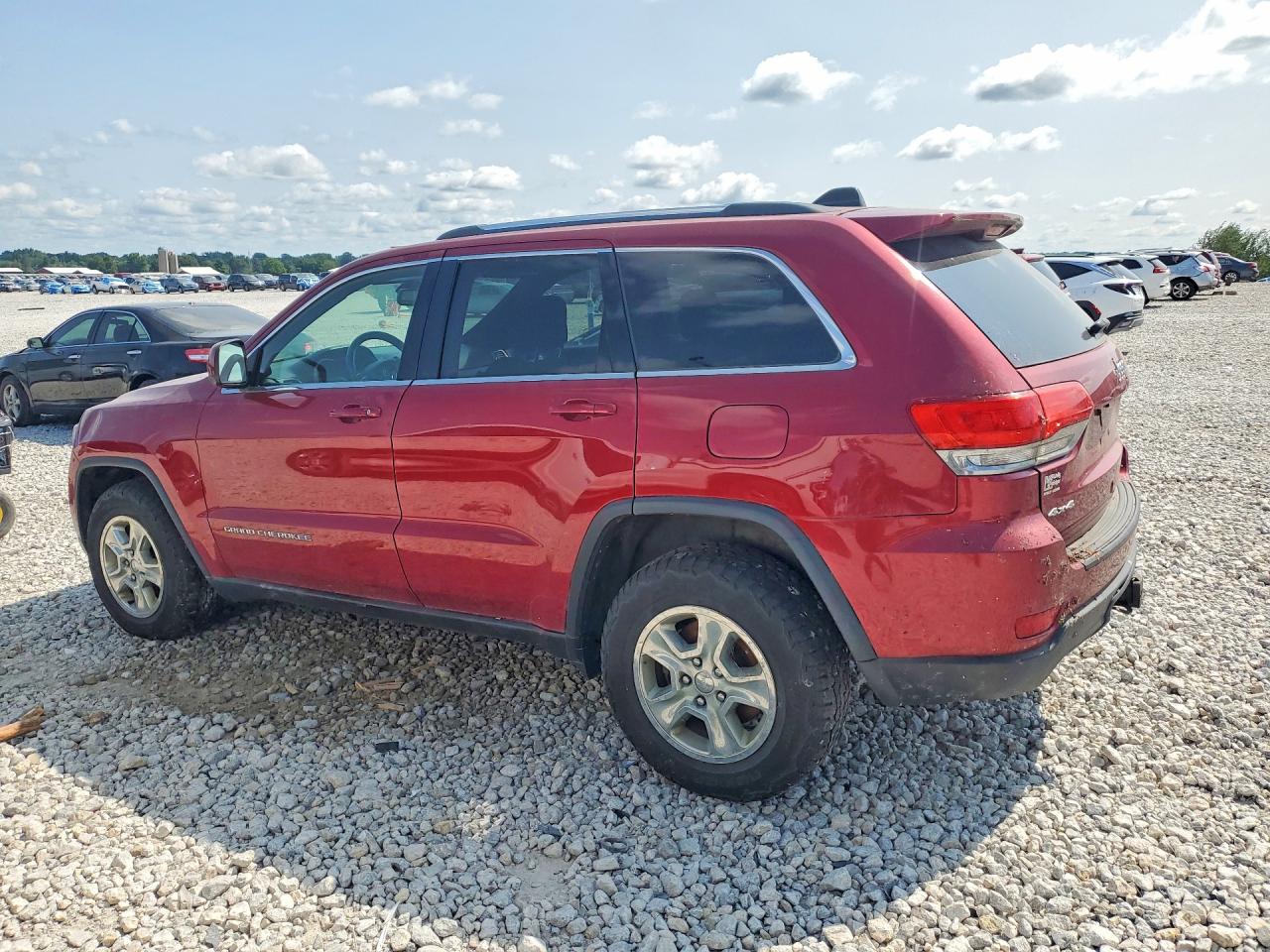 2014 Jeep Grand Cherokee Laredo Red vin: 1C4RJFAG3EC124417