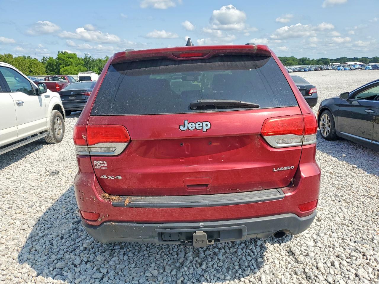 2014 Jeep Grand Cherokee Laredo Red vin: 1C4RJFAG3EC124417