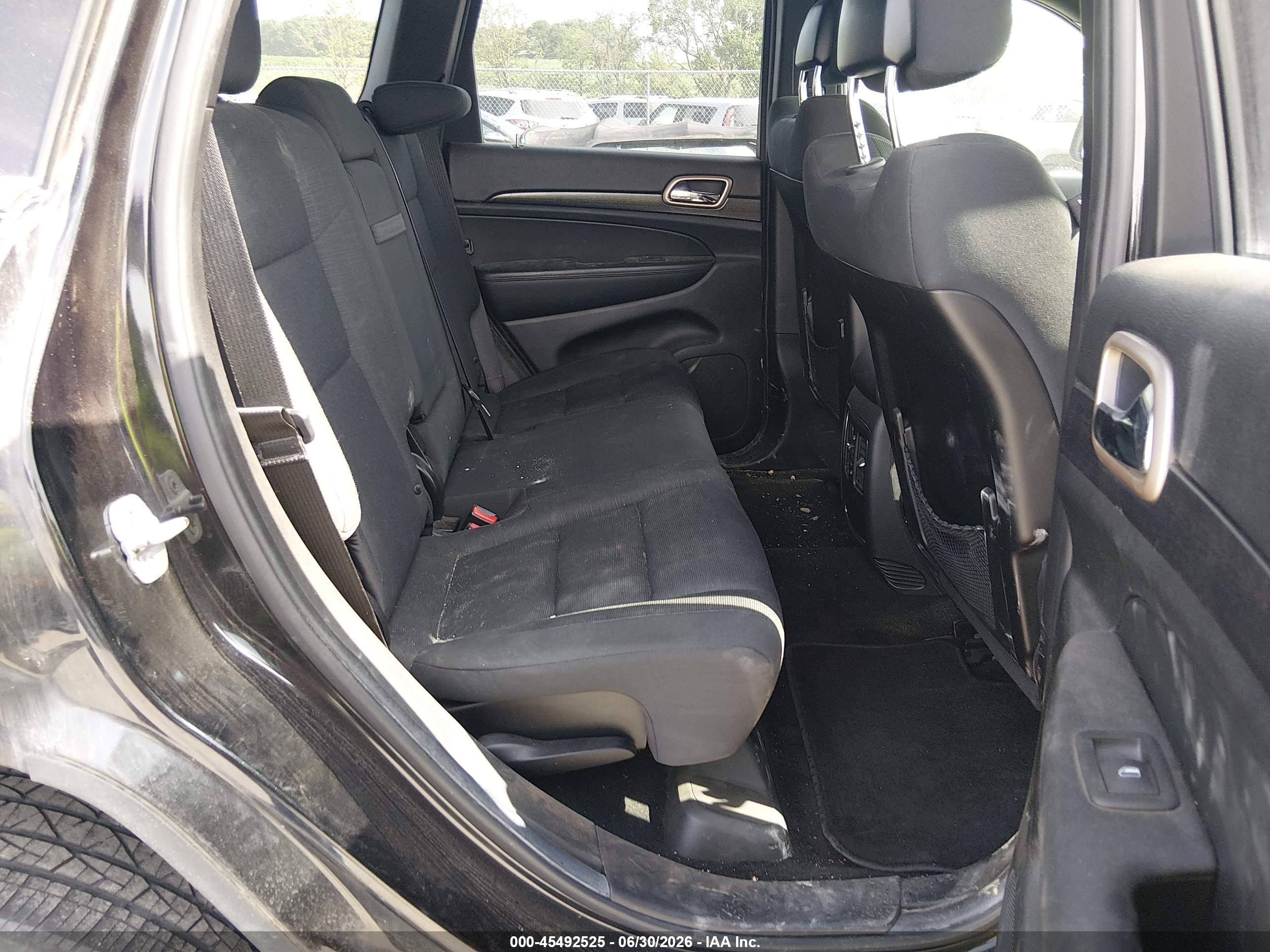 2014 Jeep Grand Cherokee Laredo Black vin: 1C4RJFAG3EC130976