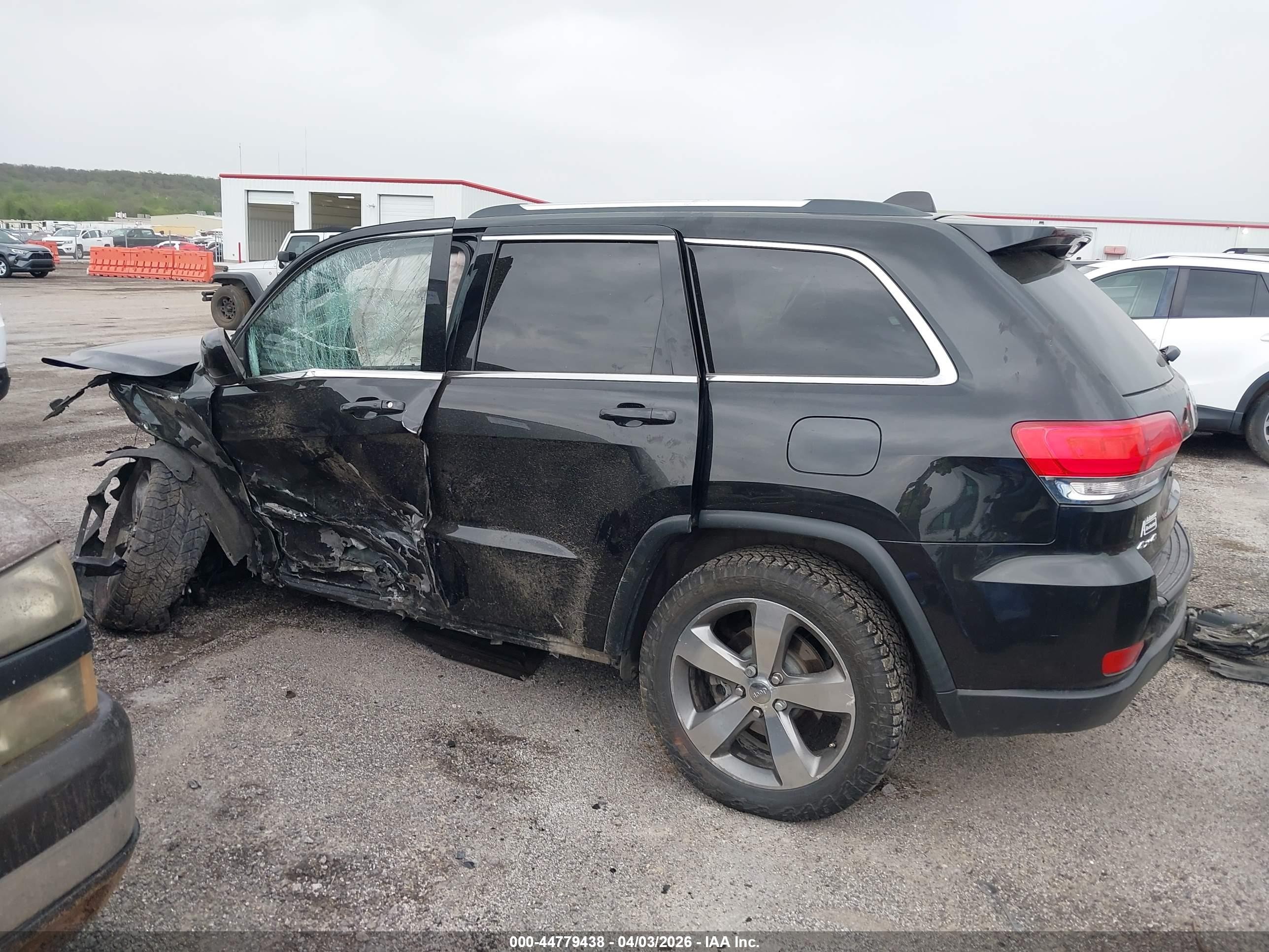 2014 Jeep Grand Cherokee Laredo Black vin: 1C4RJFAG3EC139208
