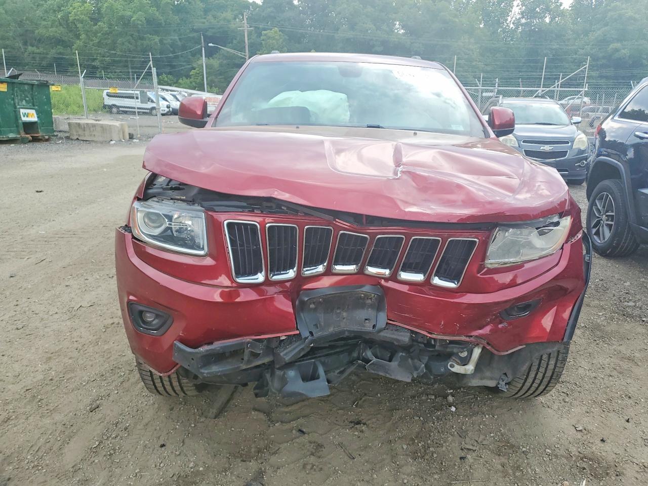 2014 Jeep Grand Cherokee Laredo Red vin: 1C4RJFAG3EC145901
