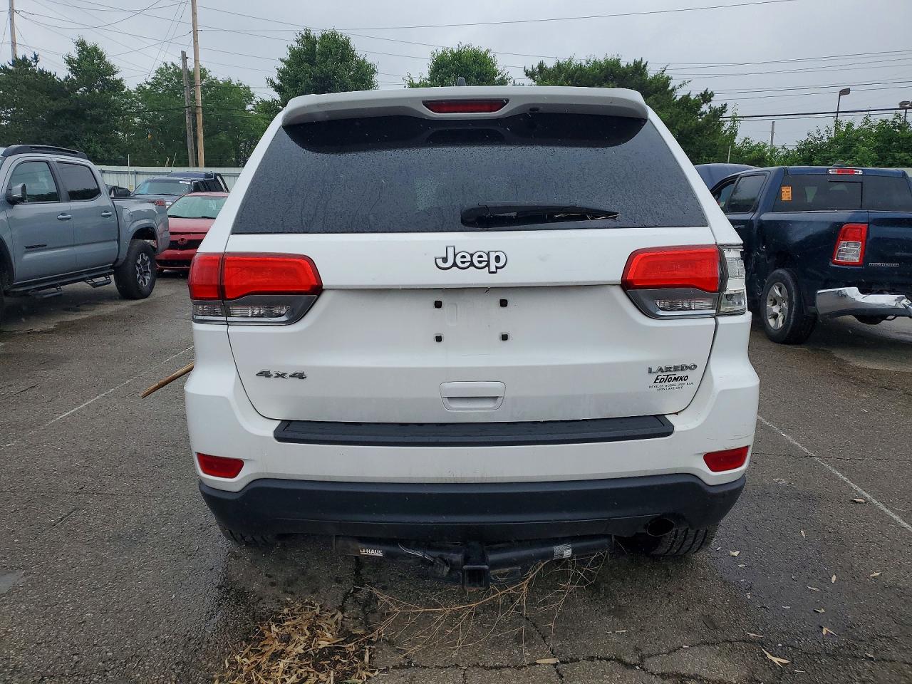 2014 Jeep Grand Cherokee Laredo White vin: 1C4RJFAG3EC178896