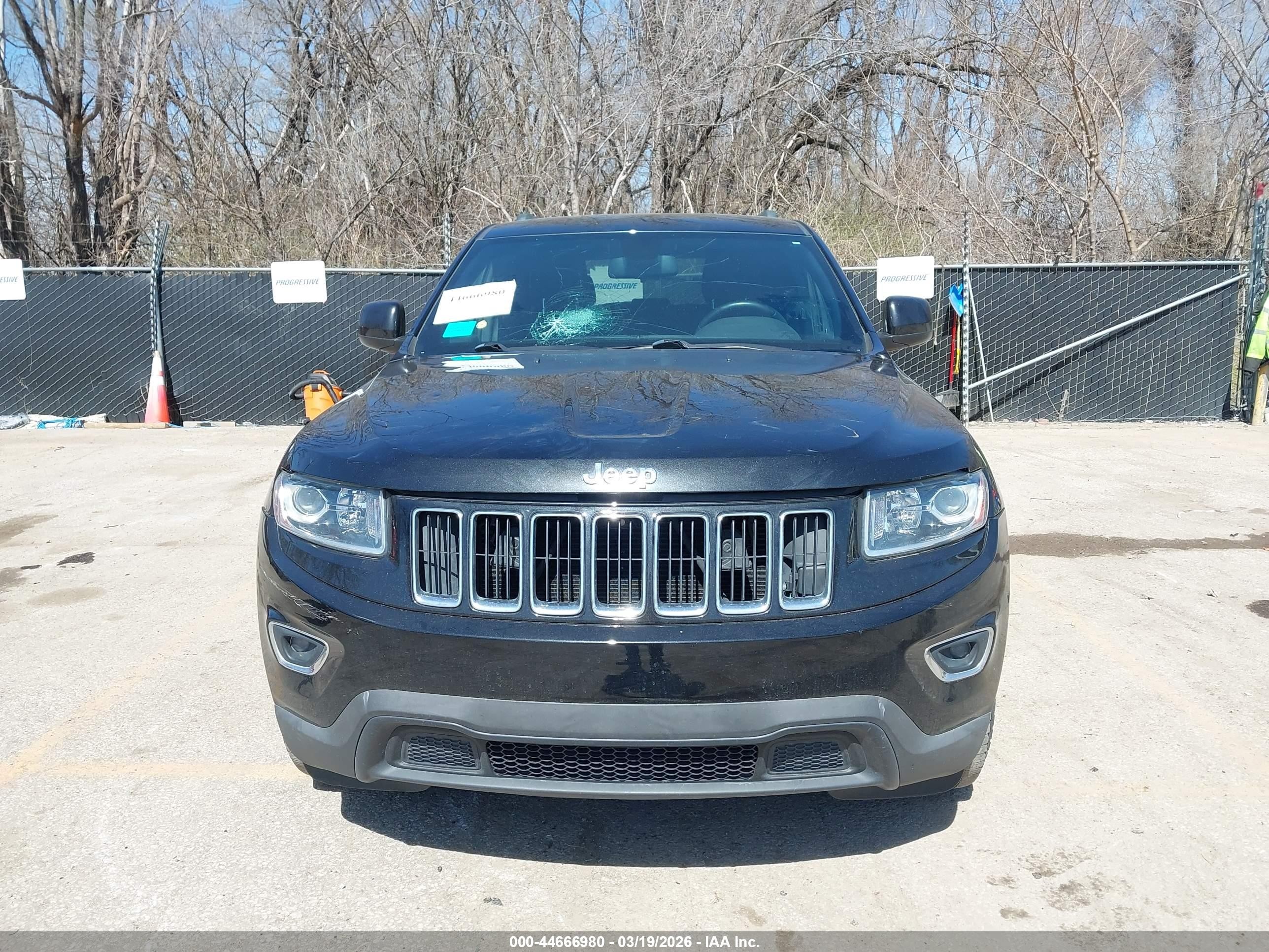 2014 Jeep Grand Cherokee Laredo Black vin: 1C4RJFAG3EC205014