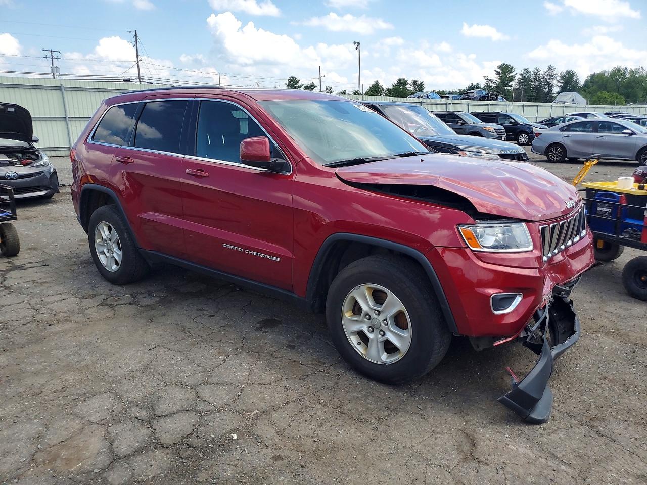 2014 Jeep Grand Cherokee Laredo Red vin: 1C4RJFAG3EC309406