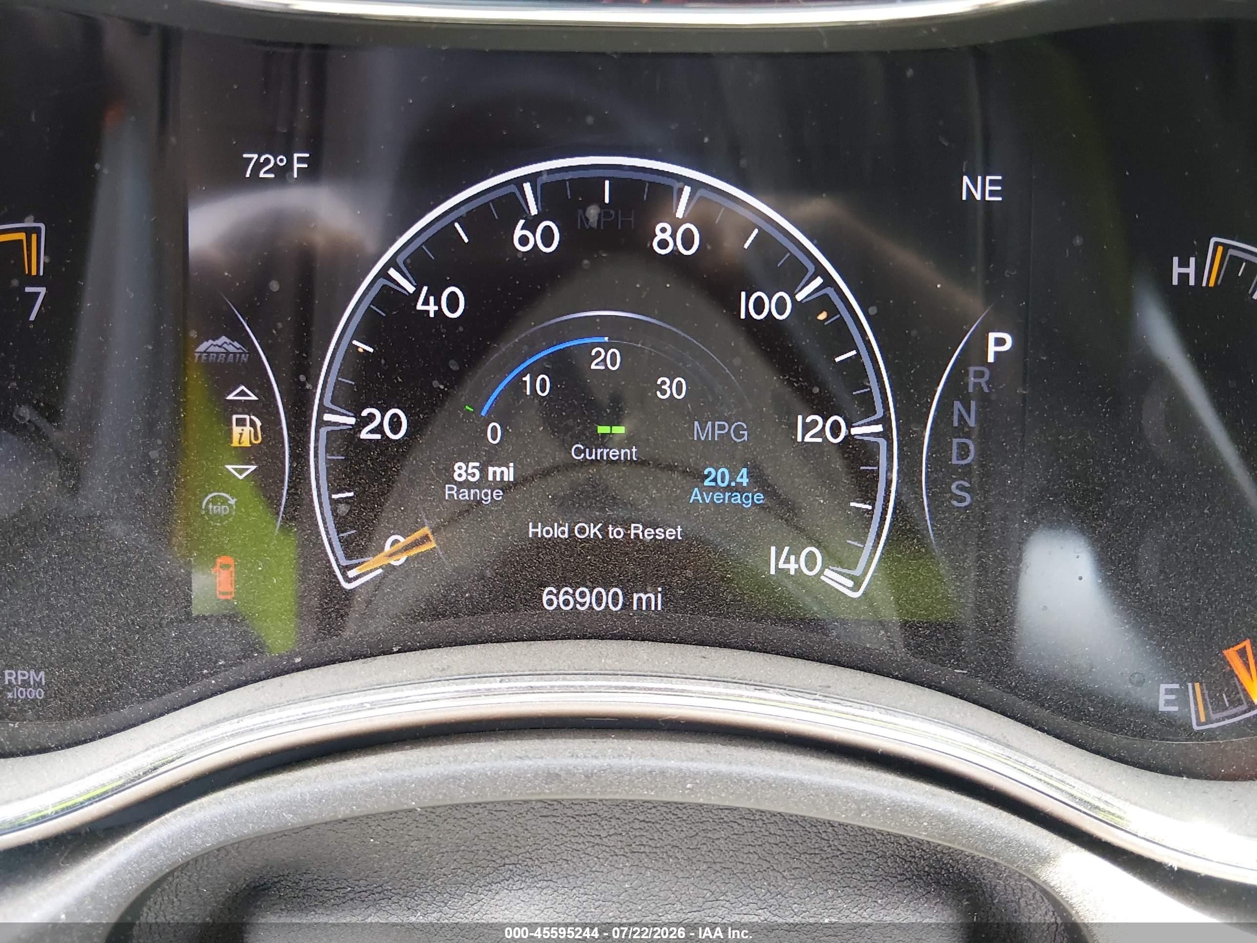 2014 Jeep Grand Cherokee Laredo Silver vin: 1C4RJFAG3EC333527