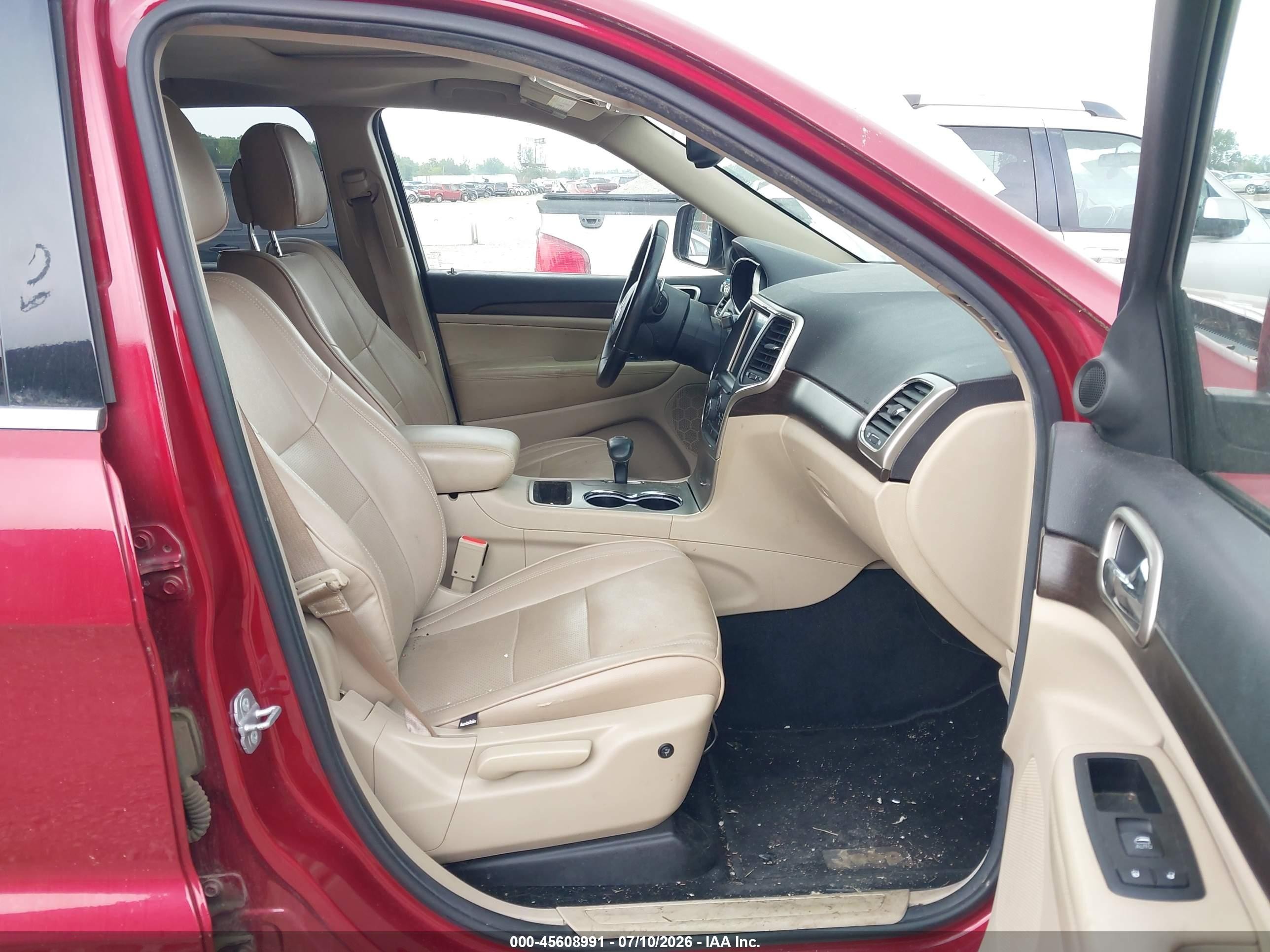 2014 Jeep Grand Cherokee Laredo Burgundy vin: 1C4RJFAG3EC384154
