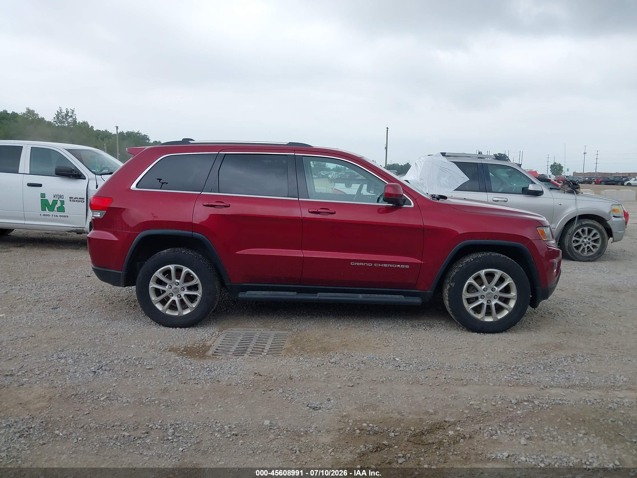 2014 Jeep Grand Cherokee Laredo Burgundy vin: 1C4RJFAG3EC384154