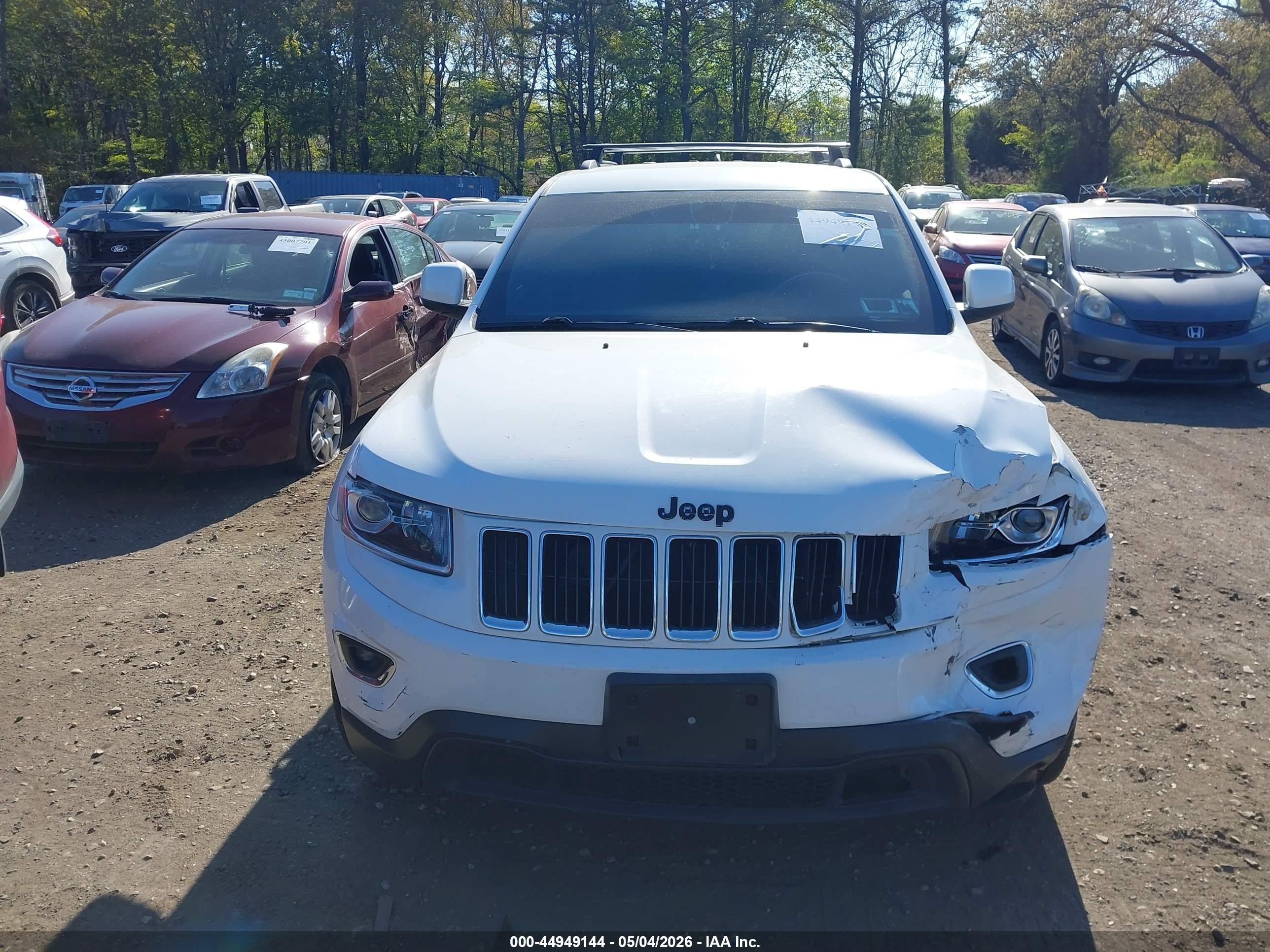2014 Jeep Grand Cherokee Laredo White vin: 1C4RJFAG3EC439413