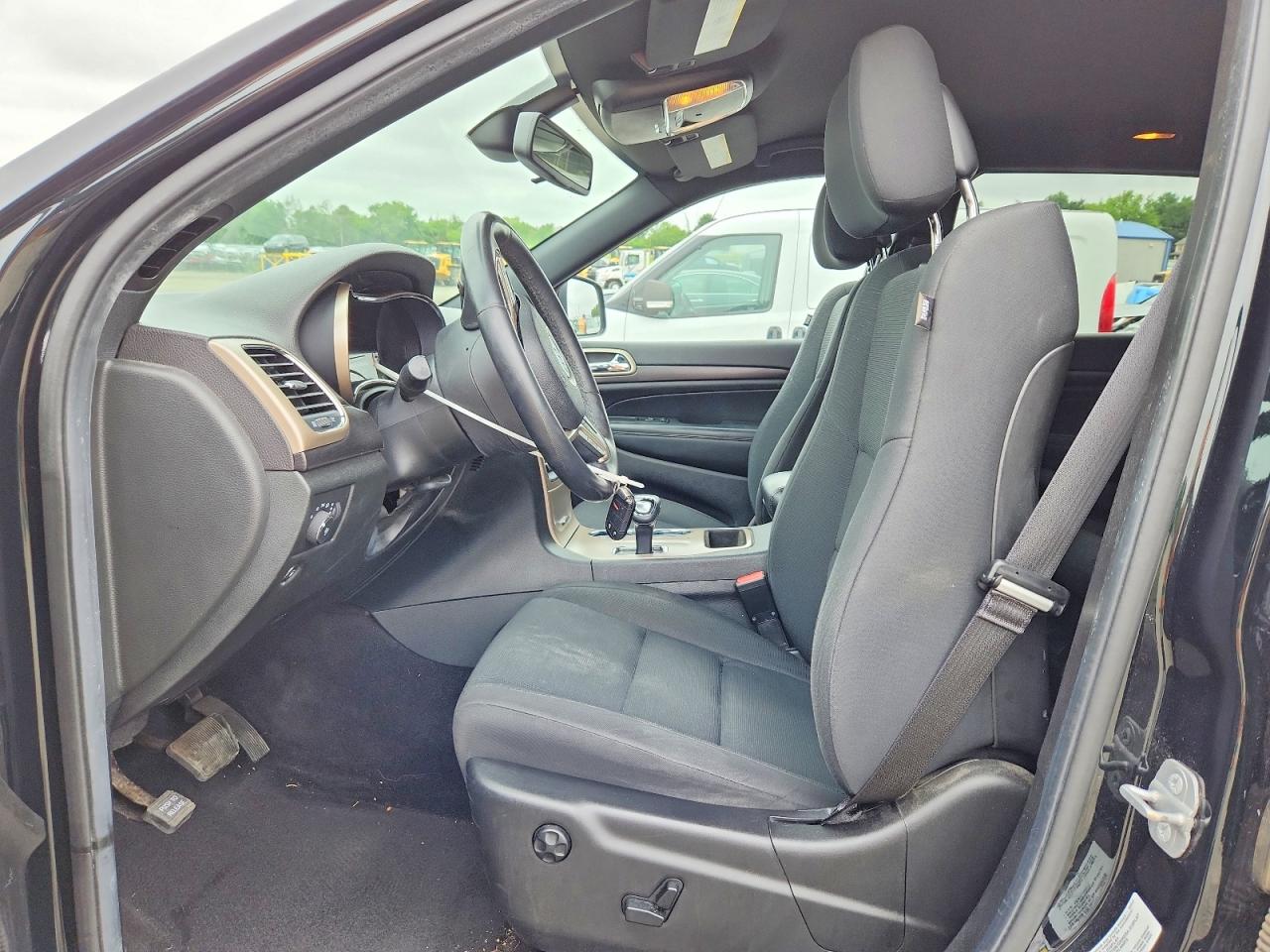 2014 Jeep Grand Cherokee Laredo Black vin: 1C4RJFAG3EC472346