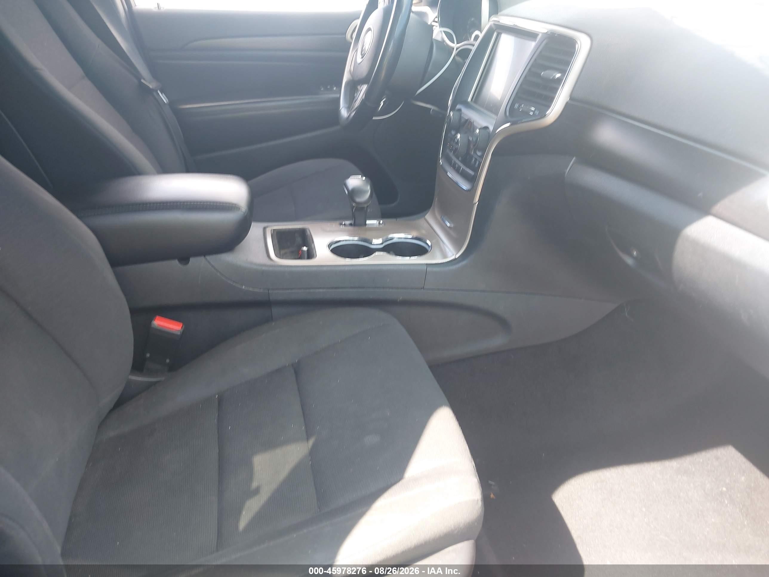 2014 Jeep Grand Cherokee Laredo Черный vin: 1C4RJFAG3EC568476